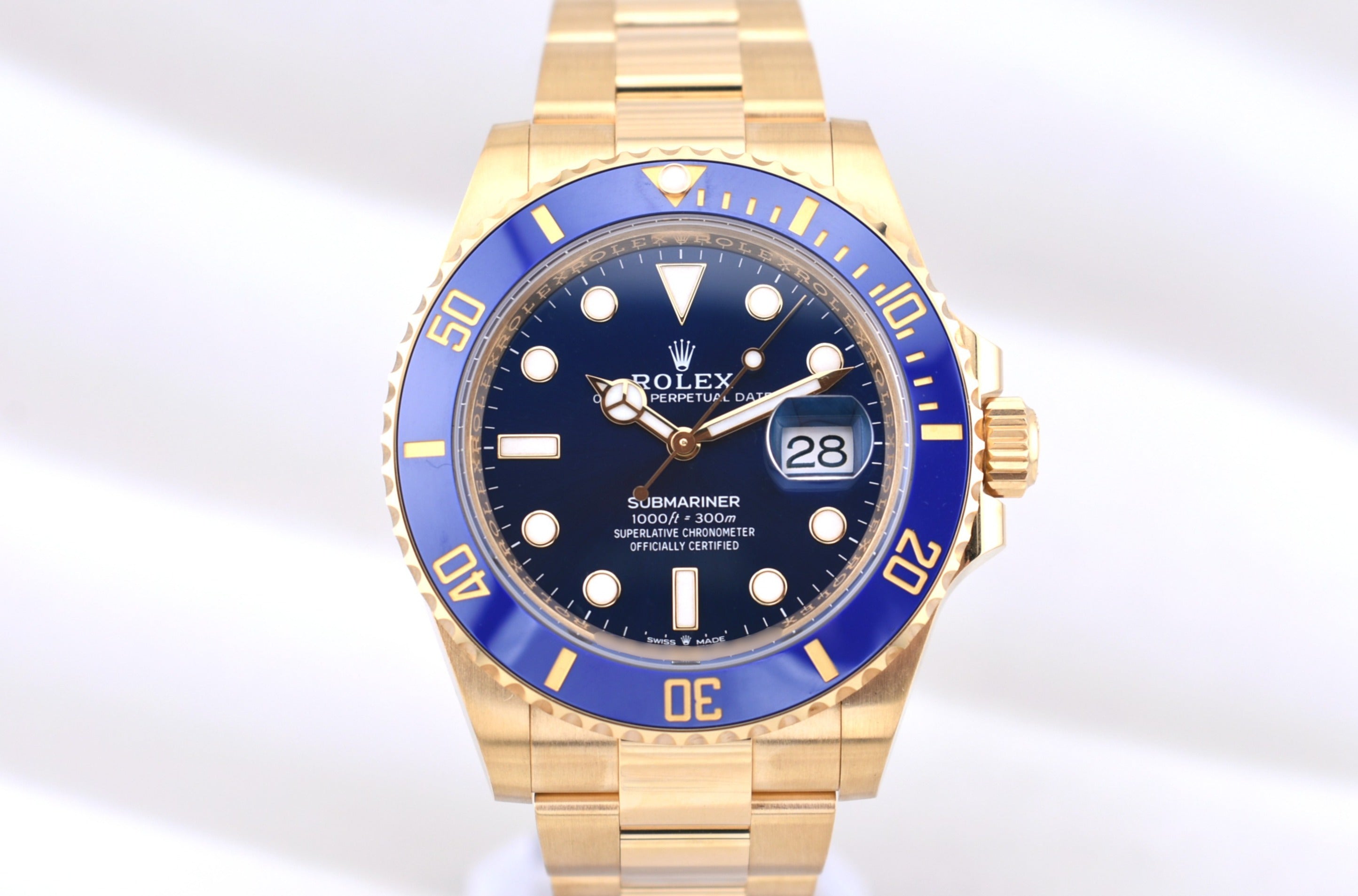 Rolex Submariner Date Yellow Gold Bluesy 126618LB 2026