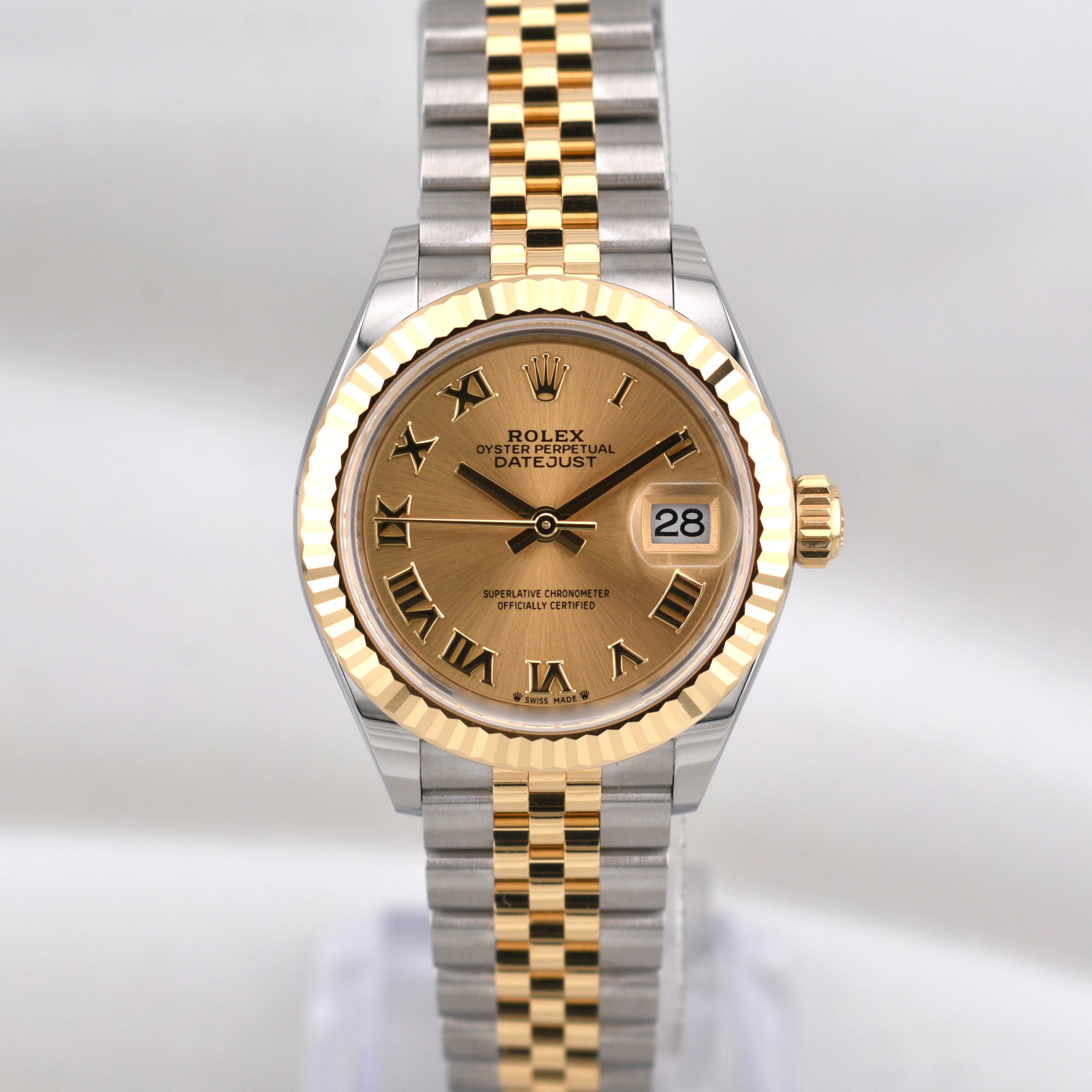 Rolex Lady Datejust 28 Champagne Roman Dial 279173 2026
