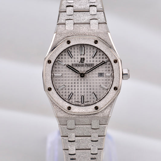 Audemars Piguet Royal Oak Lady 18K White Gold Silver Dial 67653BC 2020