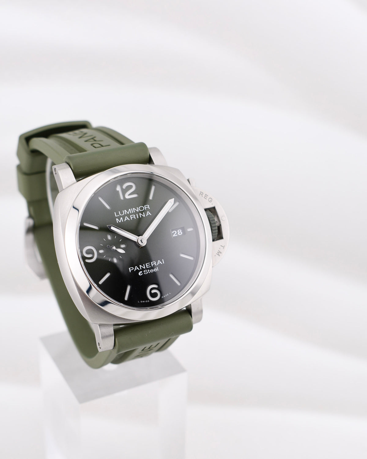 Panerai Luminor Marina Verde Smeraldo Green Dial PAM01356 2023