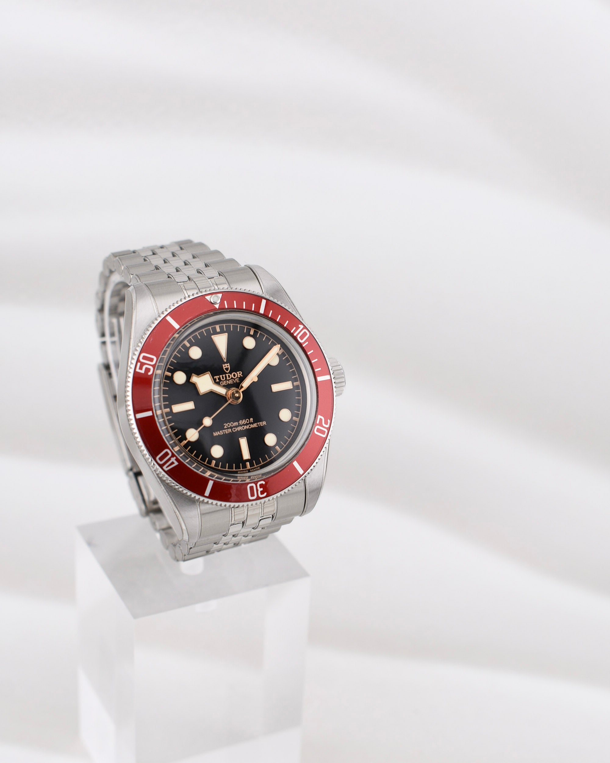 Tudor Black Bay 41 Burgundy Dial Jubilee Band 7941A1A0RU 2024