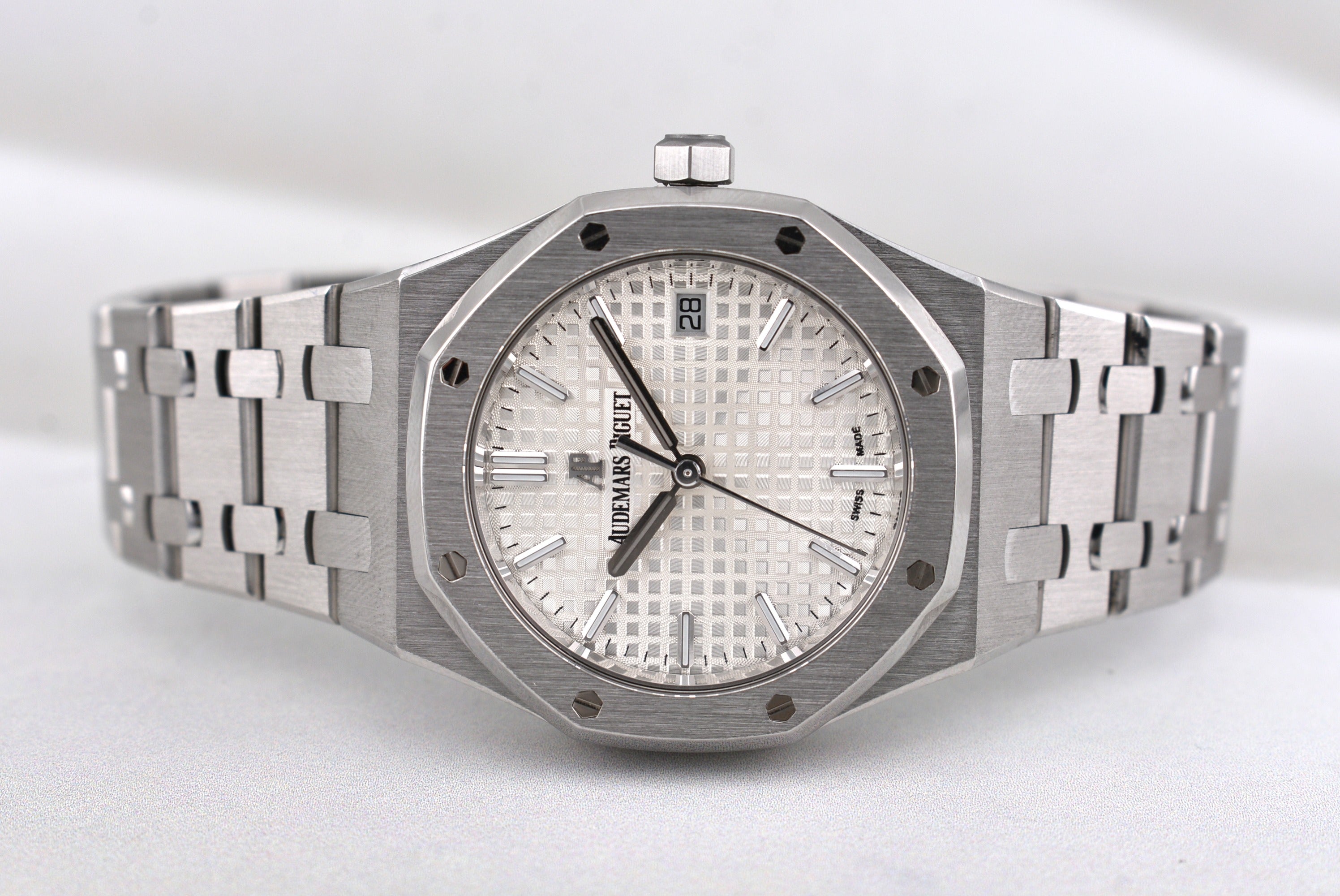 Audemars Piguet Ladies Royal Oak 77350ST 2022