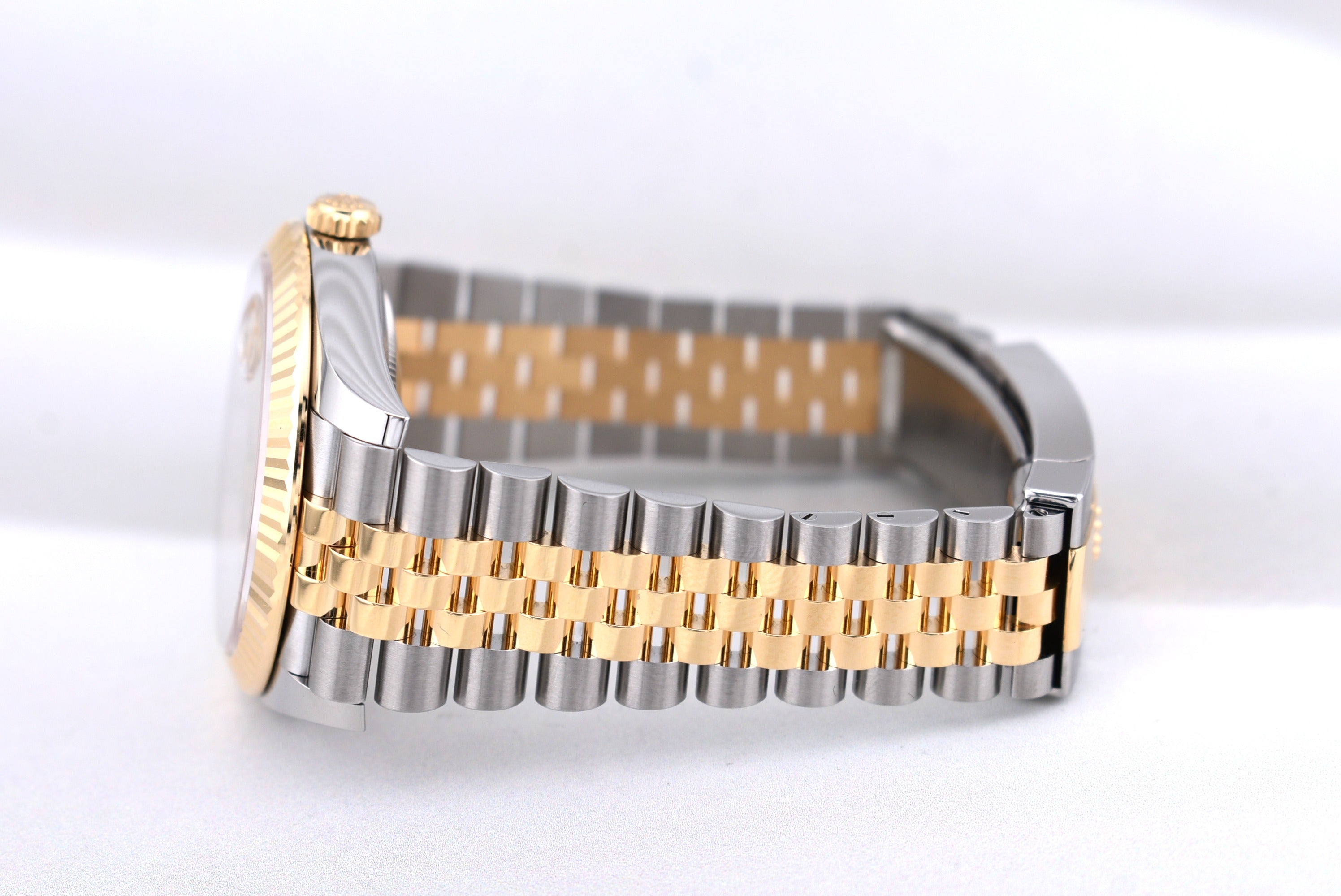 Rolex Datejust 41 Champagne Diamond Dial 126333 2026