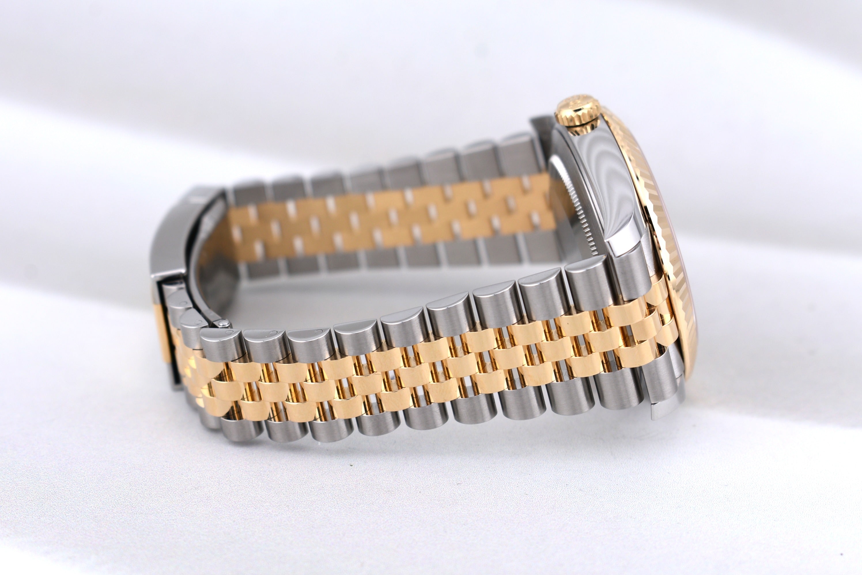 Rolex Datejust 41 Champagne Diamond Dial 126333 2026