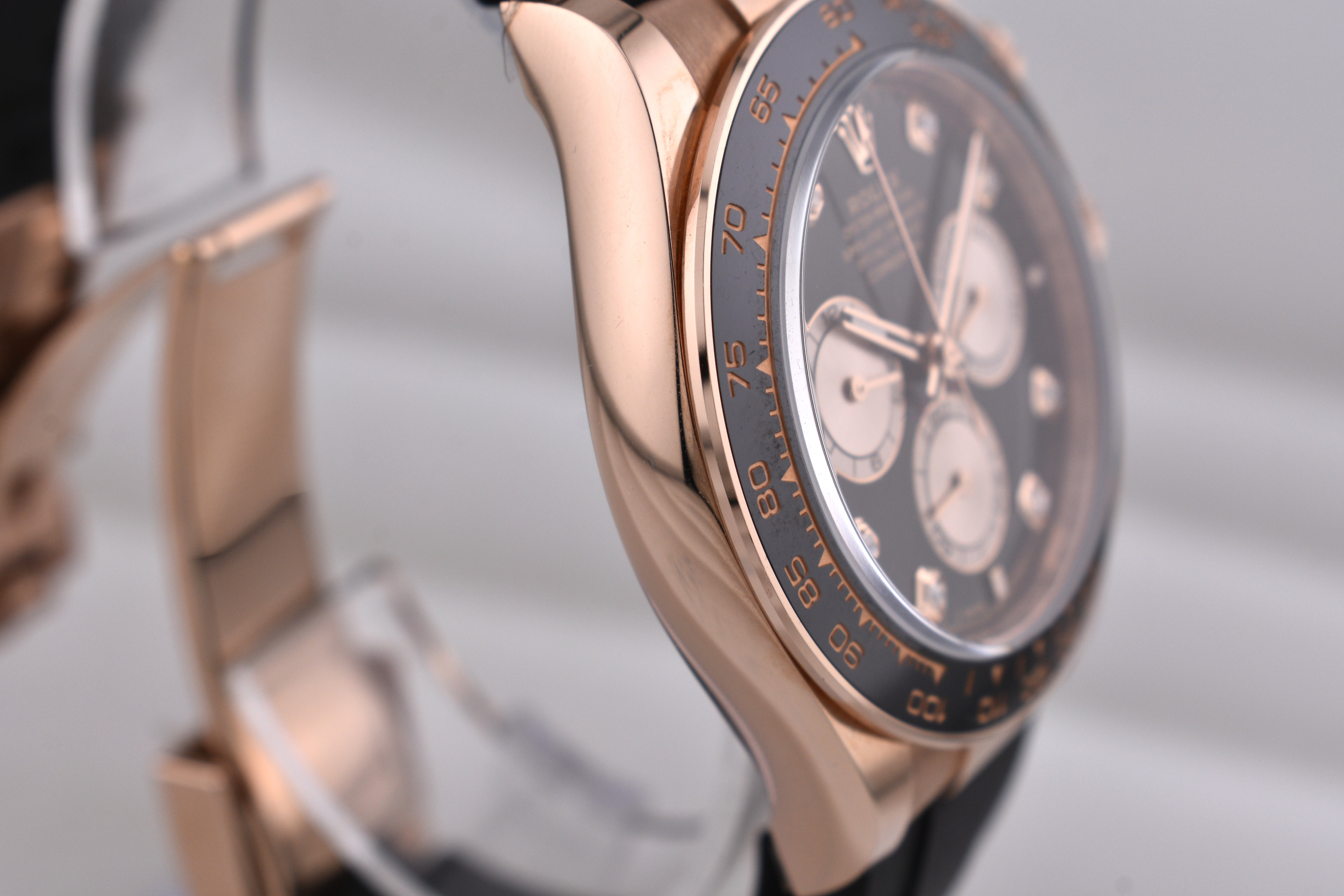 Rolex Cosmograph Daytona Everose Gold Oysterflex Black Diamond Dial 126515LN 2025