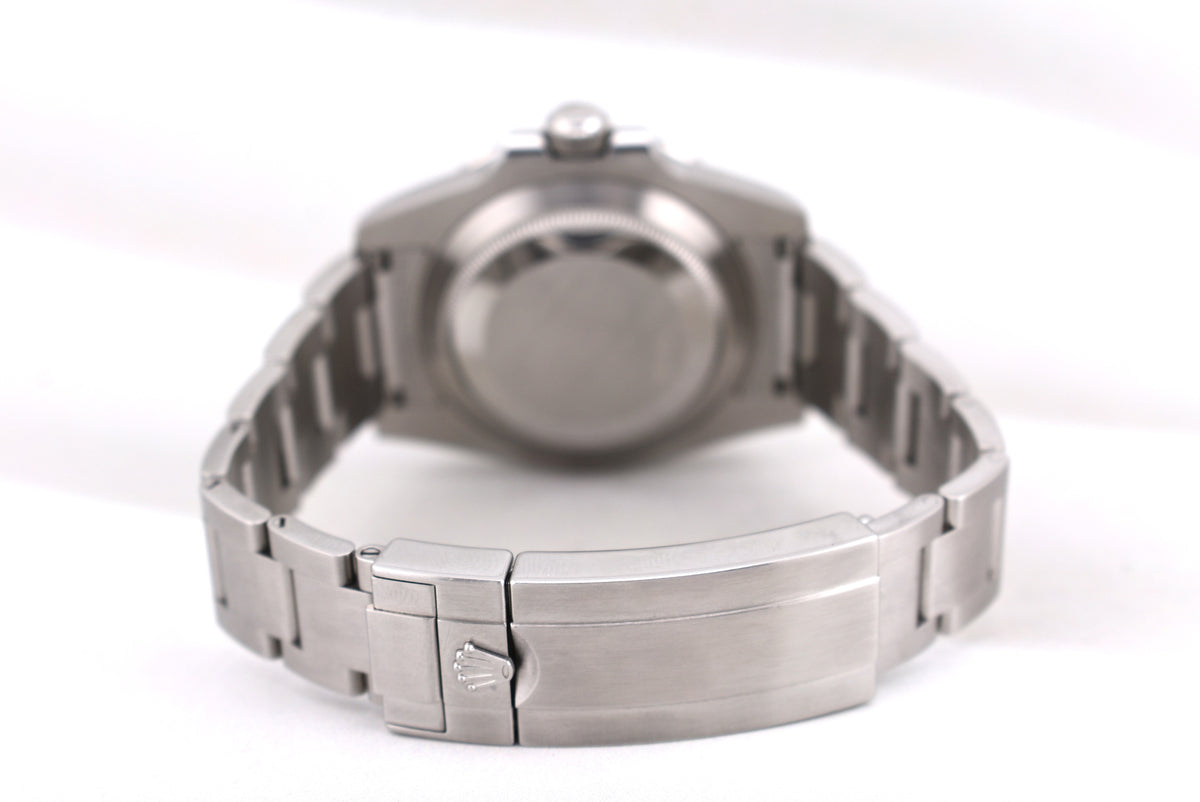 Rolex Submariner Date Hulk 116610LV 2019