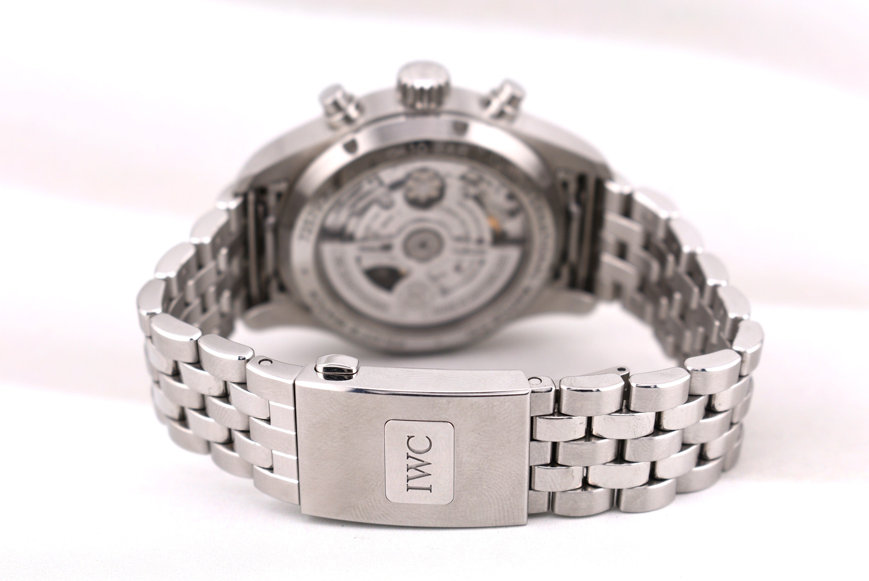 IWC Pilot Chronograph Green Dial IW388103 2022