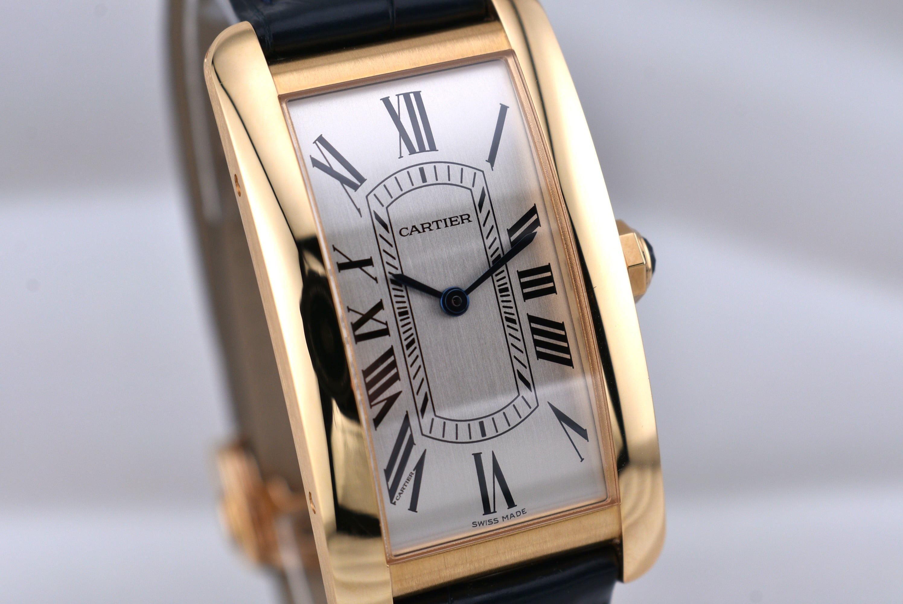 Cartier Tank Americane Yellow Gold Large WGTA0300 2026