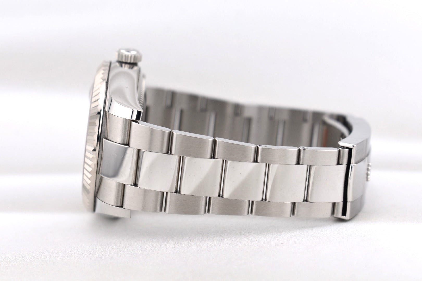 Rolex Sky Dweller White Dial Oyster Band 336934 2025