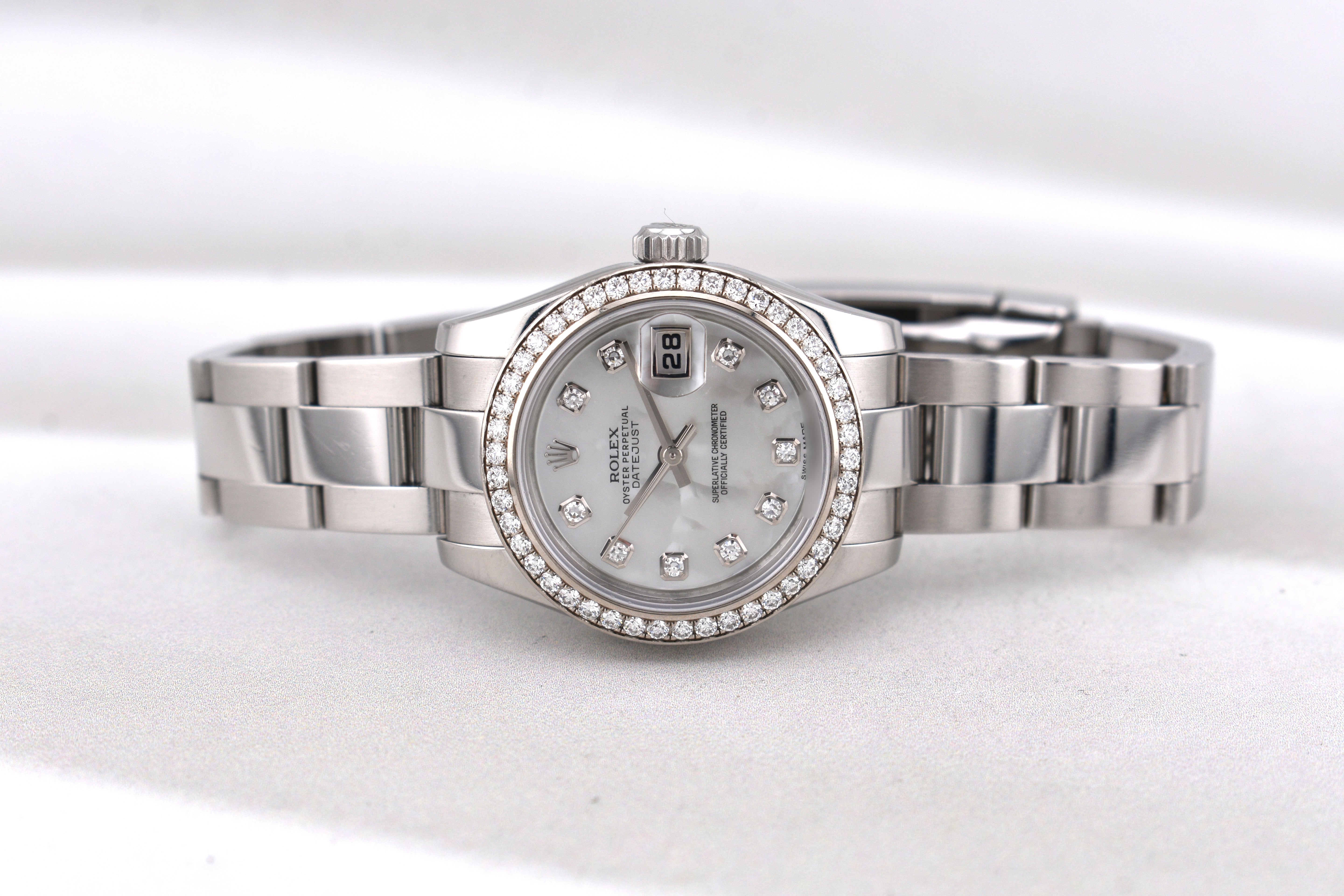 Rolex Lady Datejust 28 Mother of Pearl Diamond Dial Factory Diamond Bezel 179384RBR