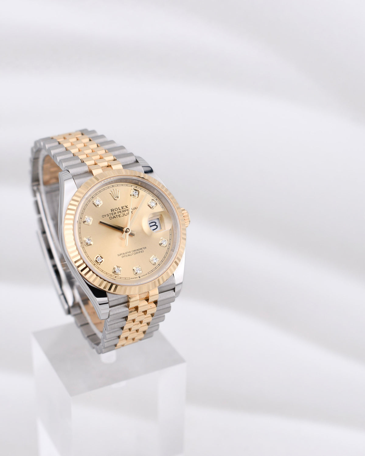 Rolex Datejust 36 Champagne Diamond Dial 126233 2026