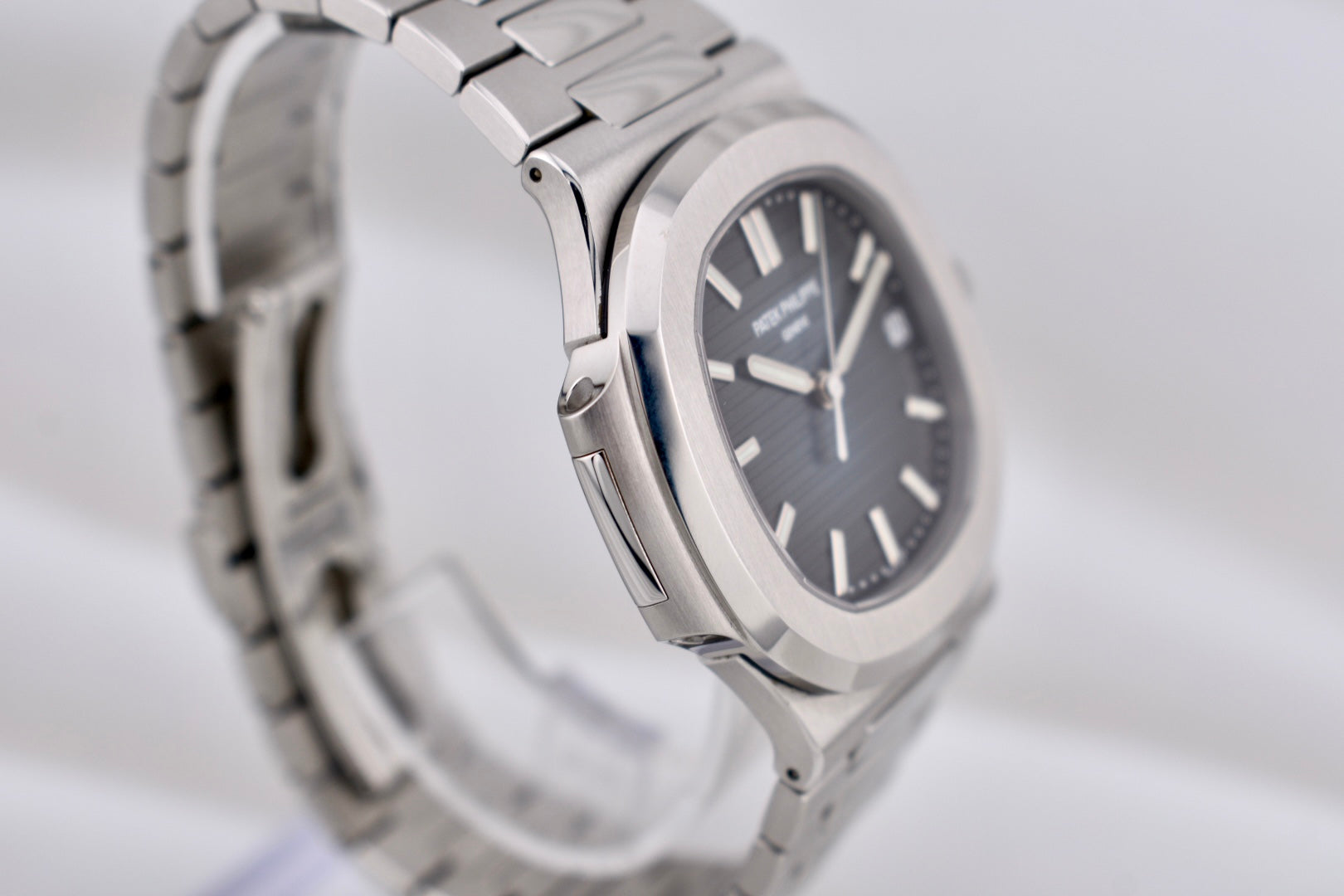 Patek Philippe Nautilus Blue Dial 5711/1A-010 2021