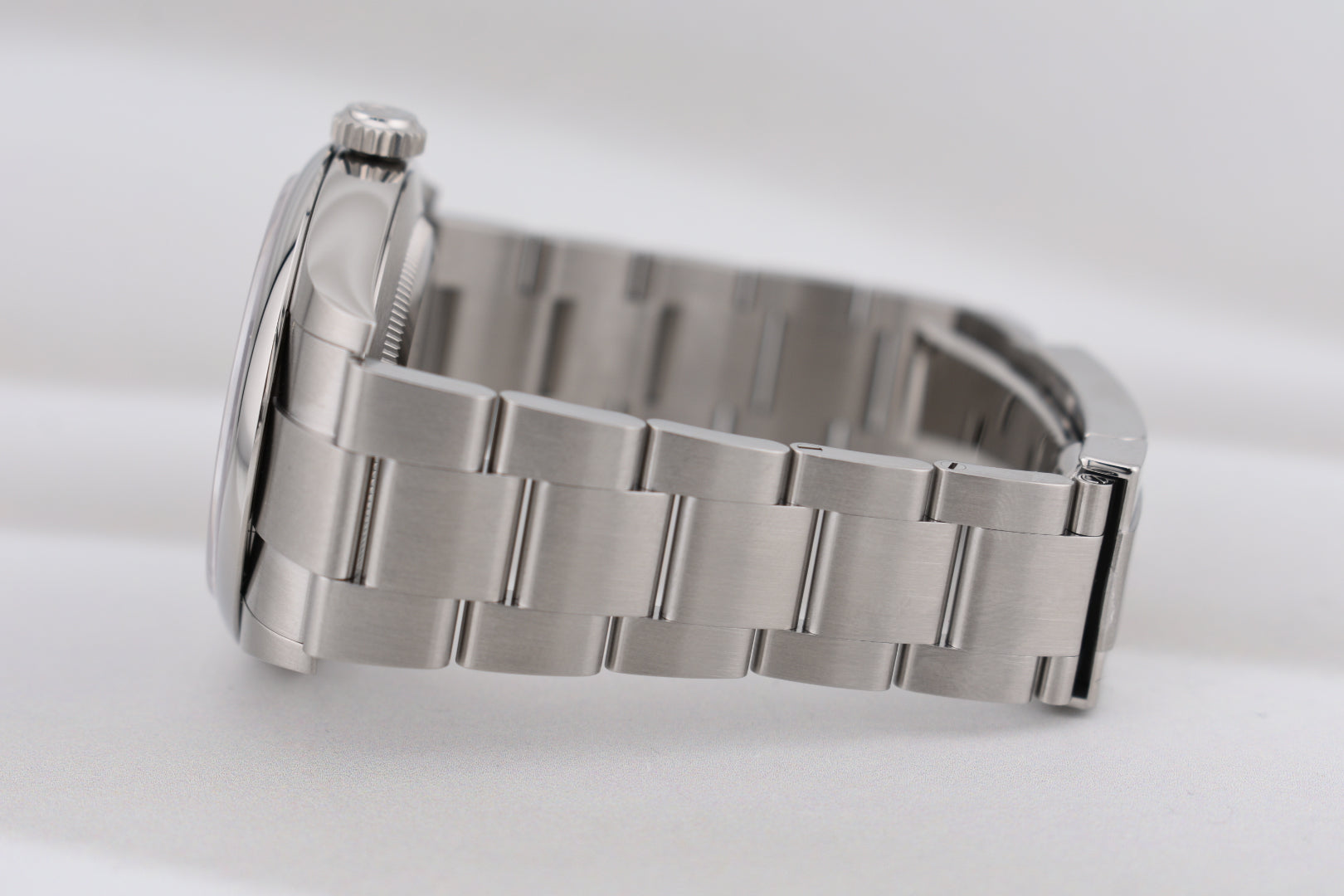 Rolex Oyster Perpetual 41 Med Blue Dial 134300 2025