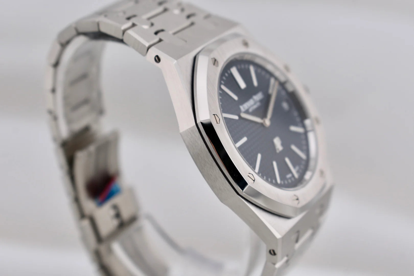 Audemars Piguet Royal Oak Jumbo Extra Thin 39mm Blue Dial 16202ST 08/2025