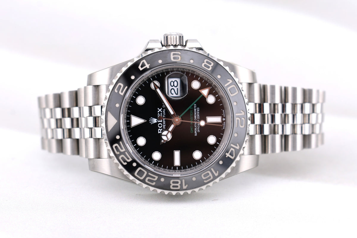 Rolex GMT Master II Bruce Wayne Jubilee Band 126710GRNR 2025