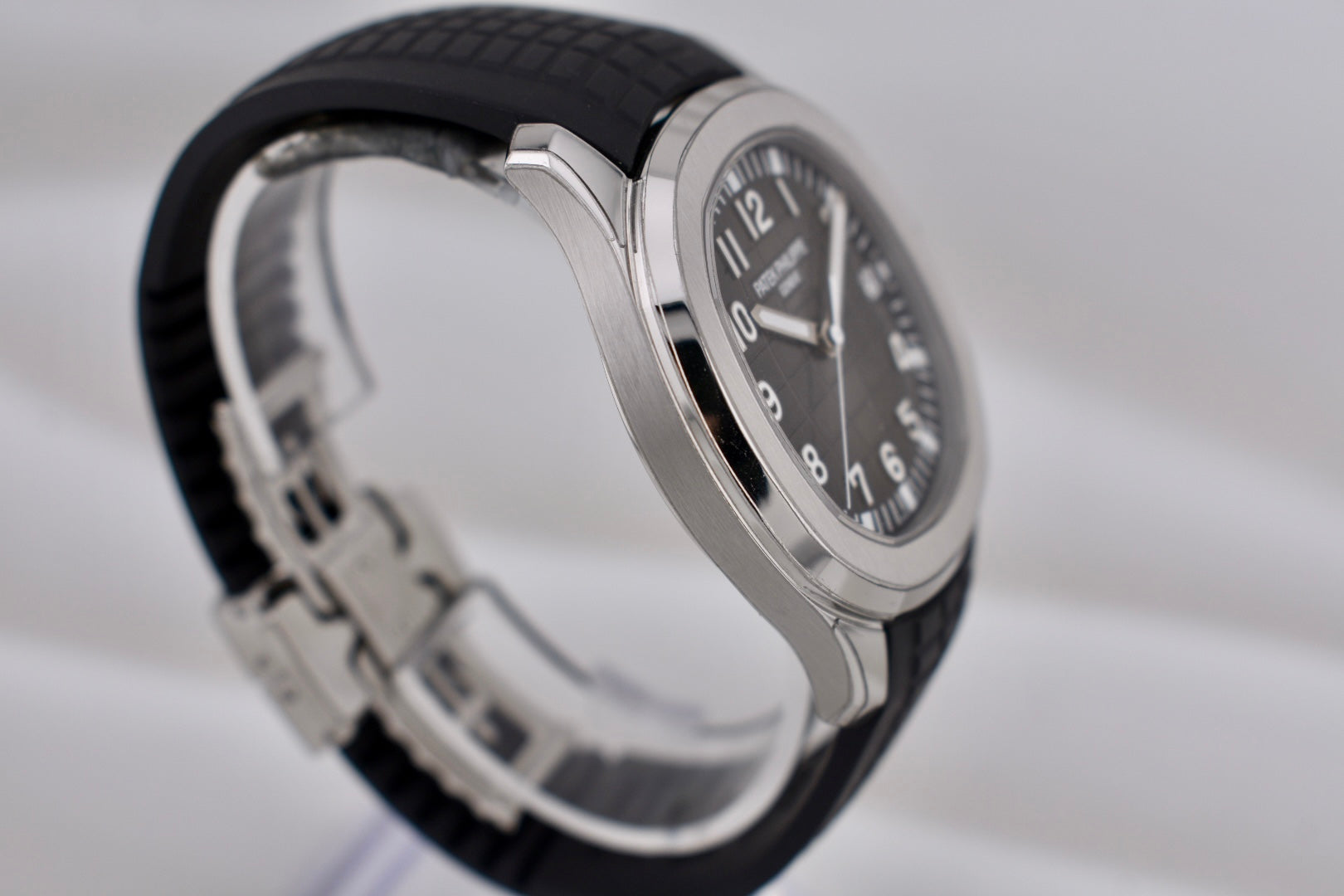 Patek Philippe Aquanaut Black Dial 5167/1A-001 2024 Discontinued