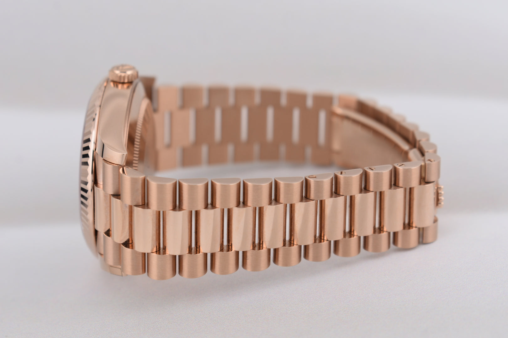 Rolex Day Date 40 Everose Gold Chocolate Dial 228235 2024