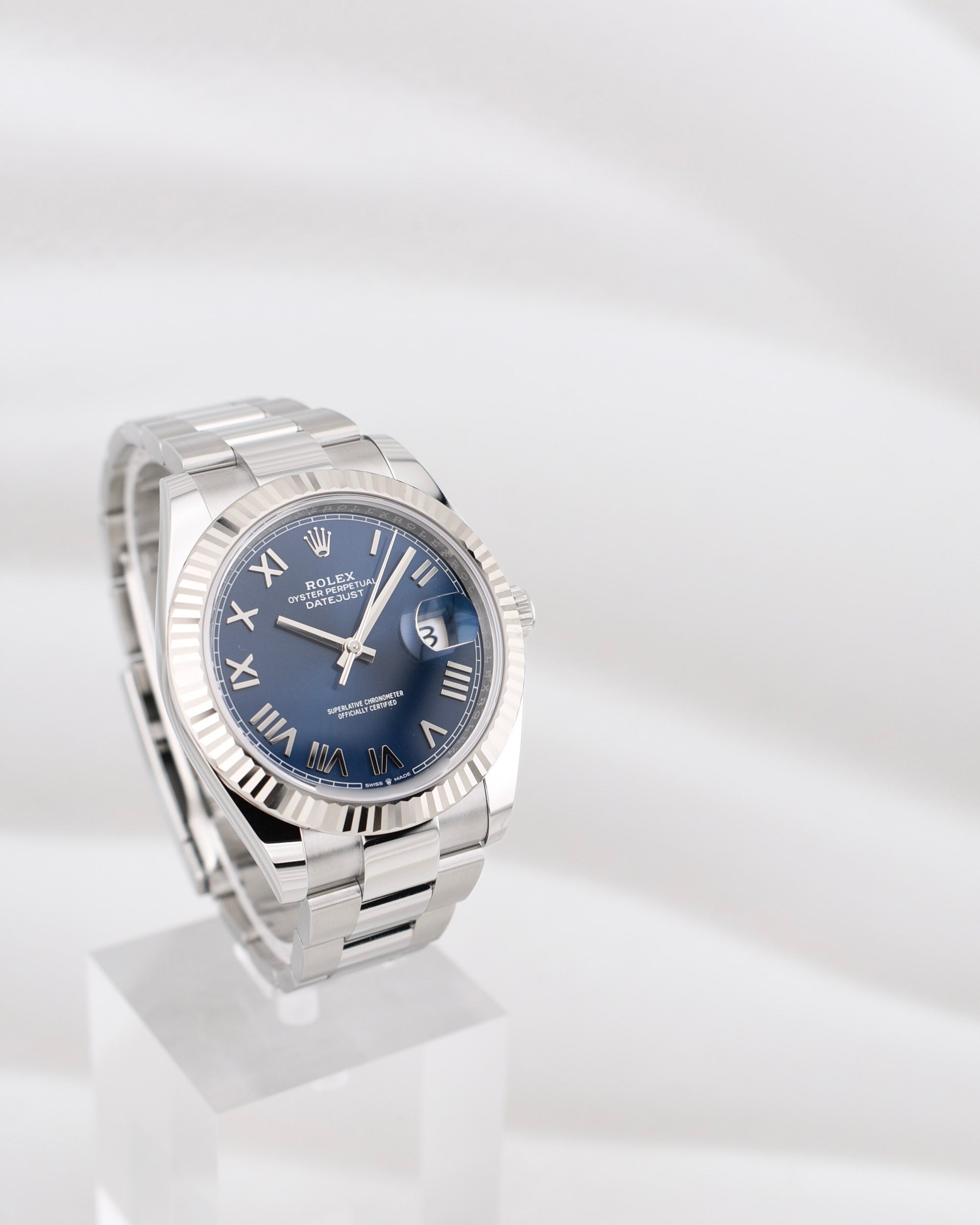 Rolex Datejust 41 Bright Blue Roman Oyster Band 126334 2026
