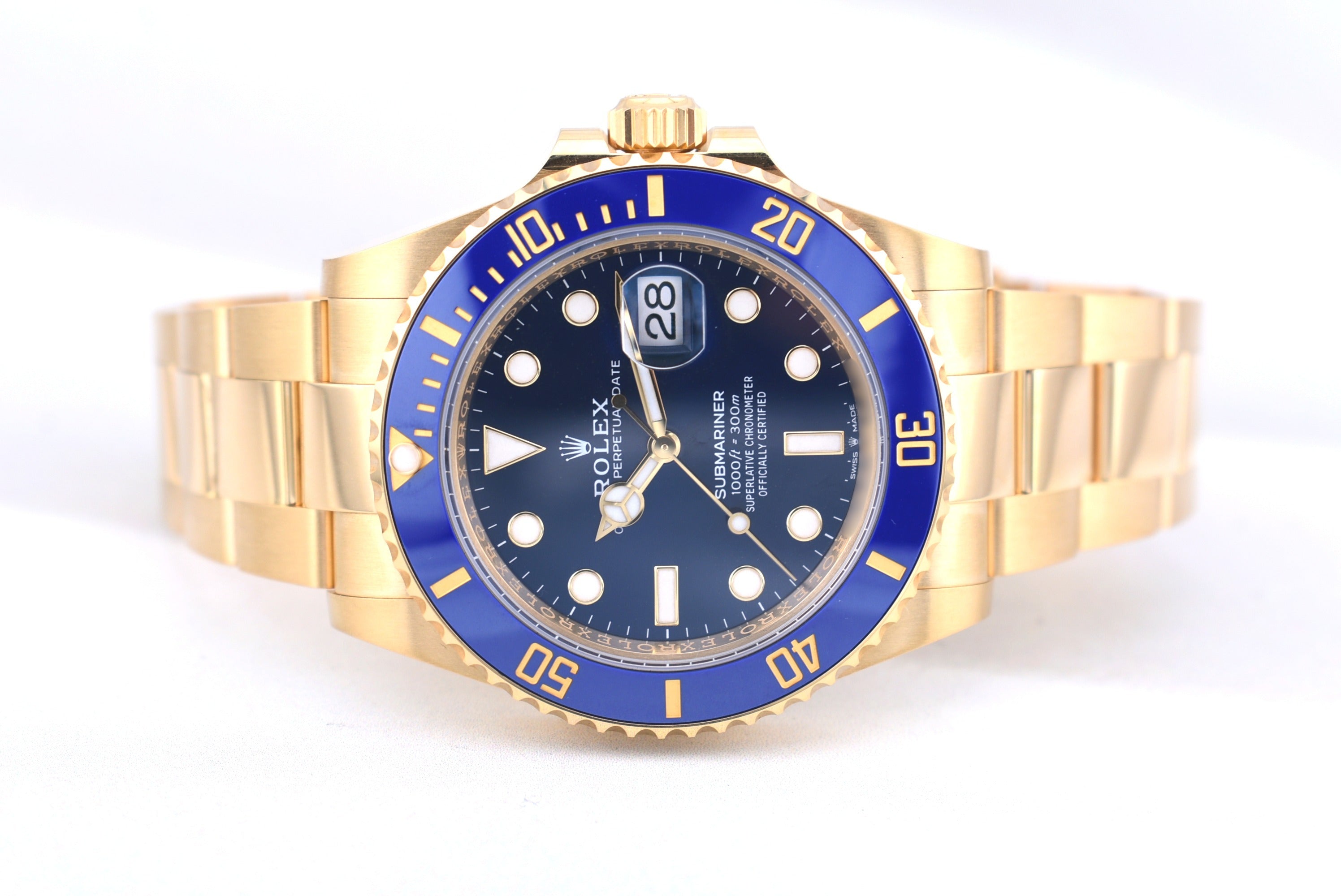 Rolex Submariner Date Yellow Gold Bluesy 126618LB 2026