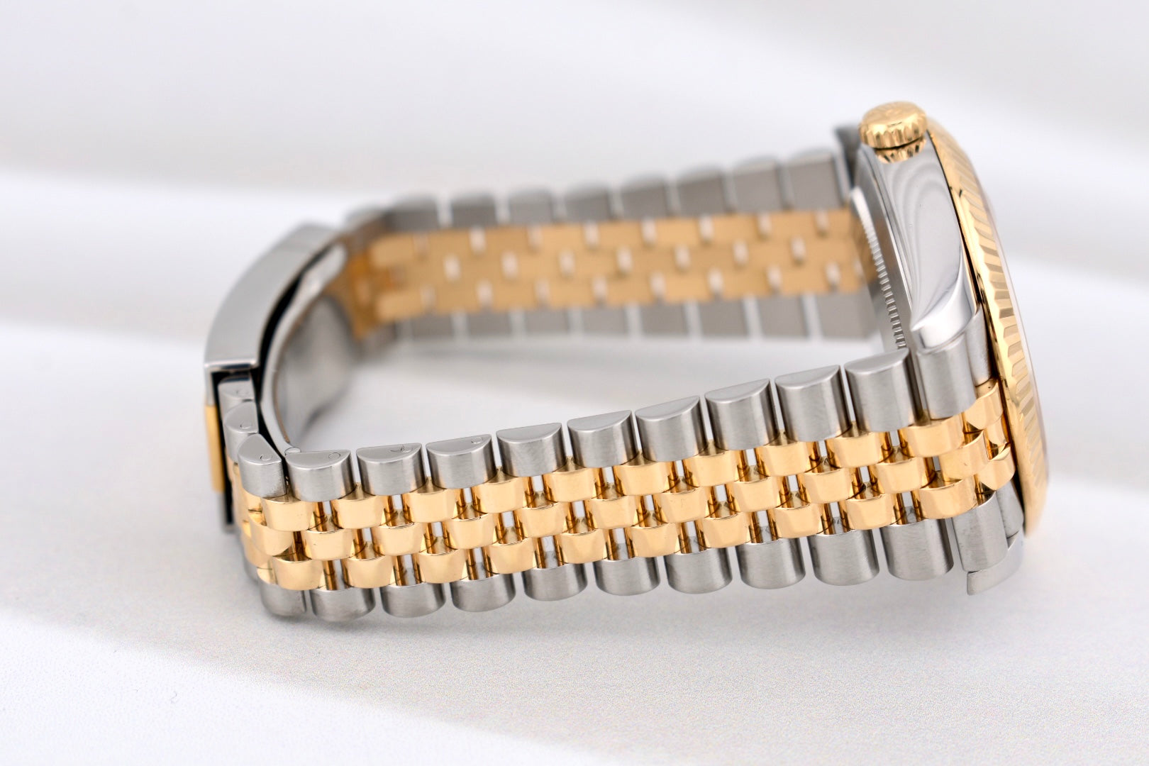 Rolex Datejust 41 Two Tone Yellow Gold Champagne Diamond Dial 126333 2025