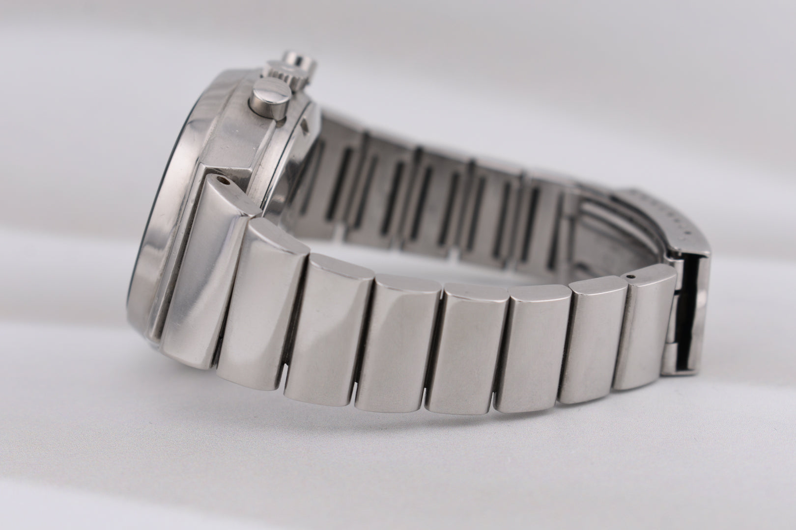 Omega Speedmaster “TV Dial” 176.0014 Cal. 1045