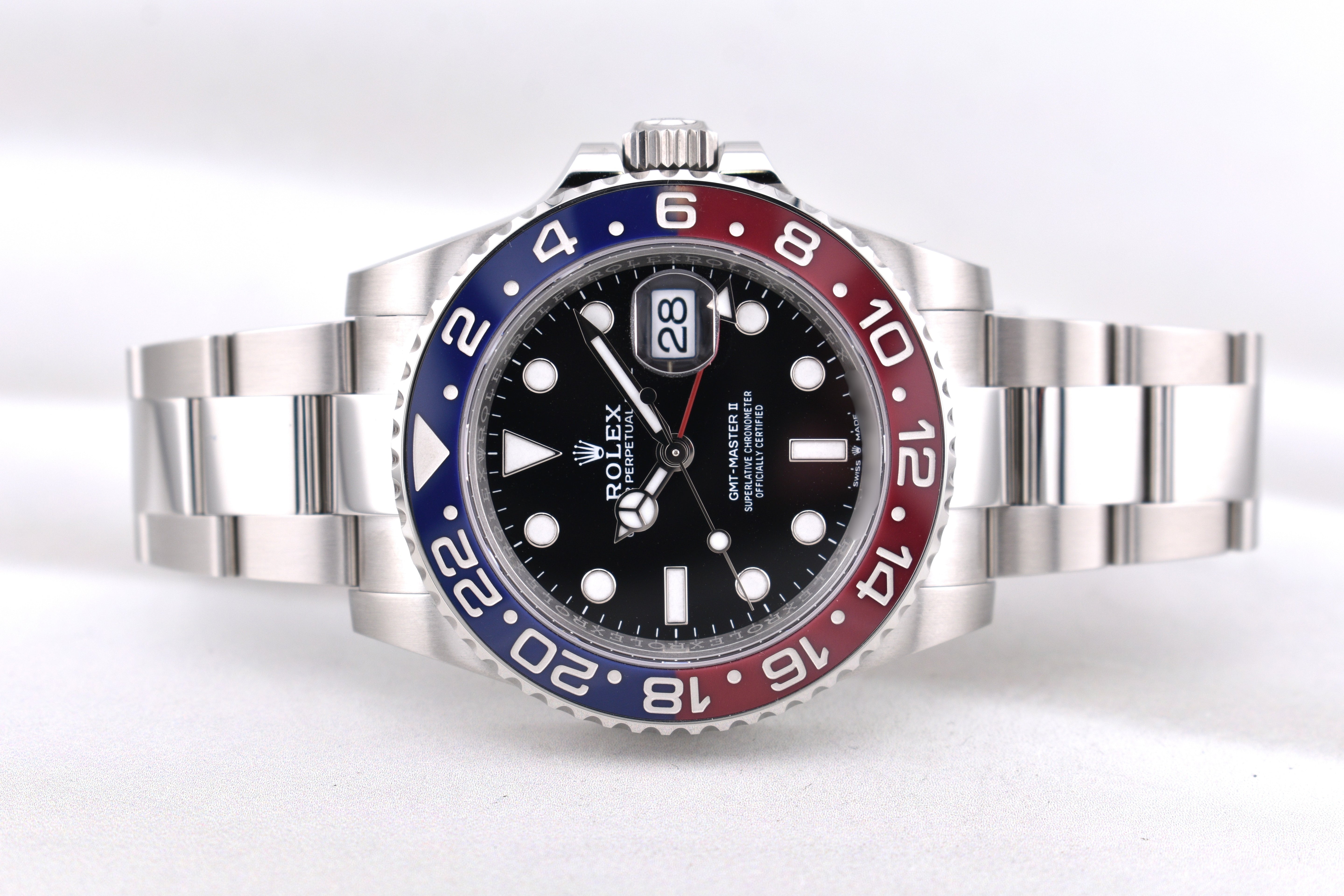 Rolex GMT Master II Pepsi Oyster Band 126710BLRO 2025