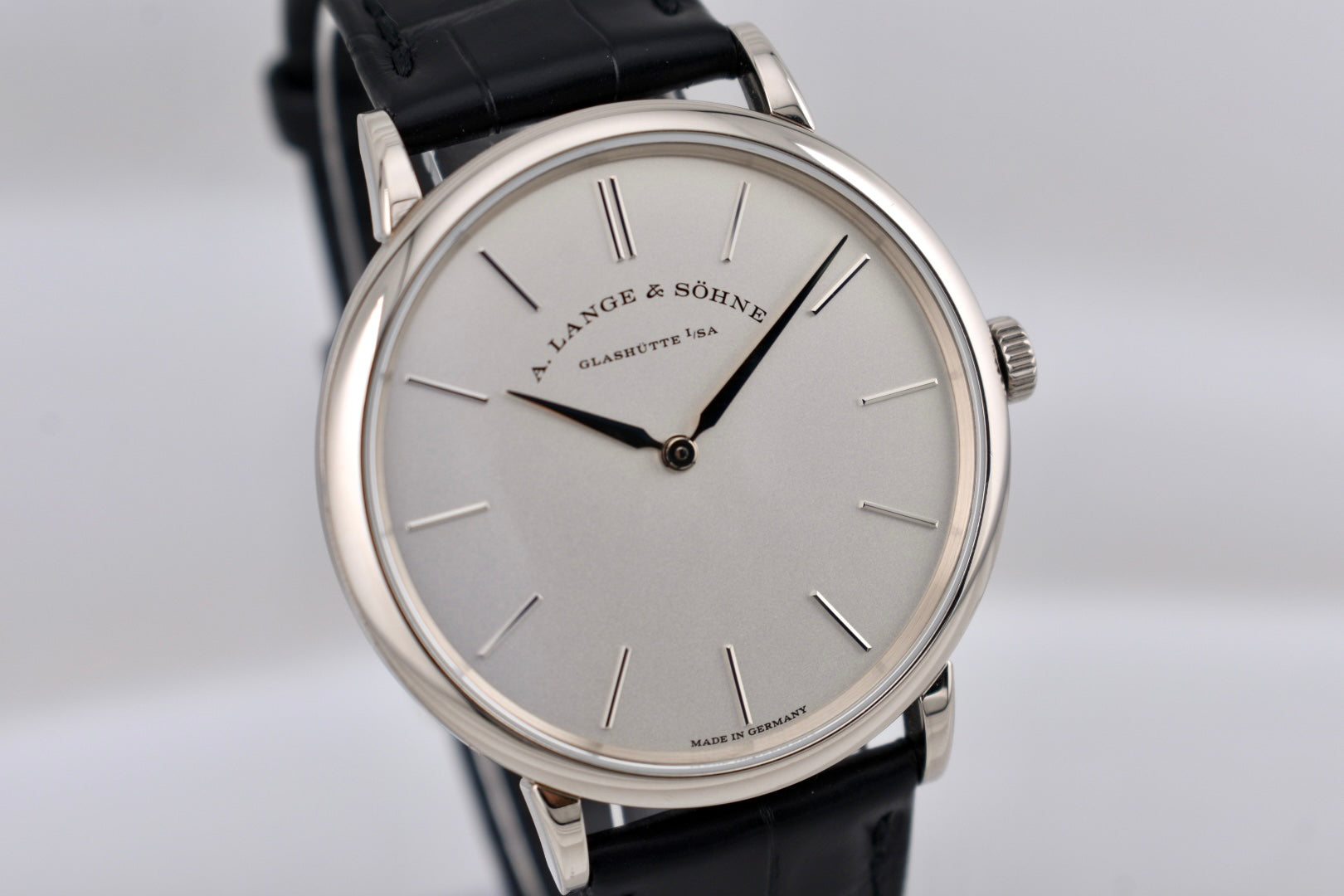 A. Lange & Söhne Saxonia Thin White Gold 201.027 2024