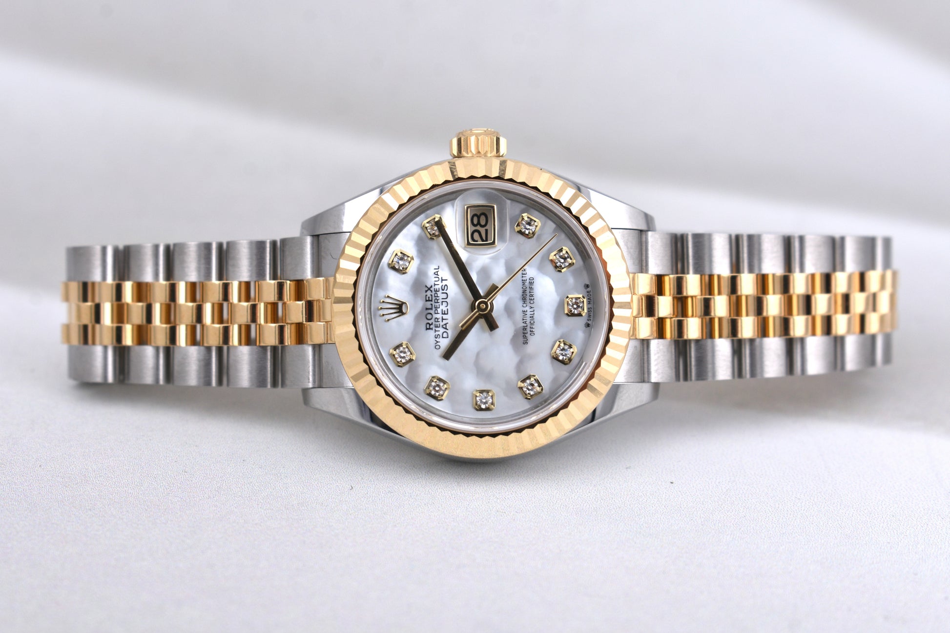 Rolex Lady Datejust 28 Mother of Pearl Dial 279173 2025