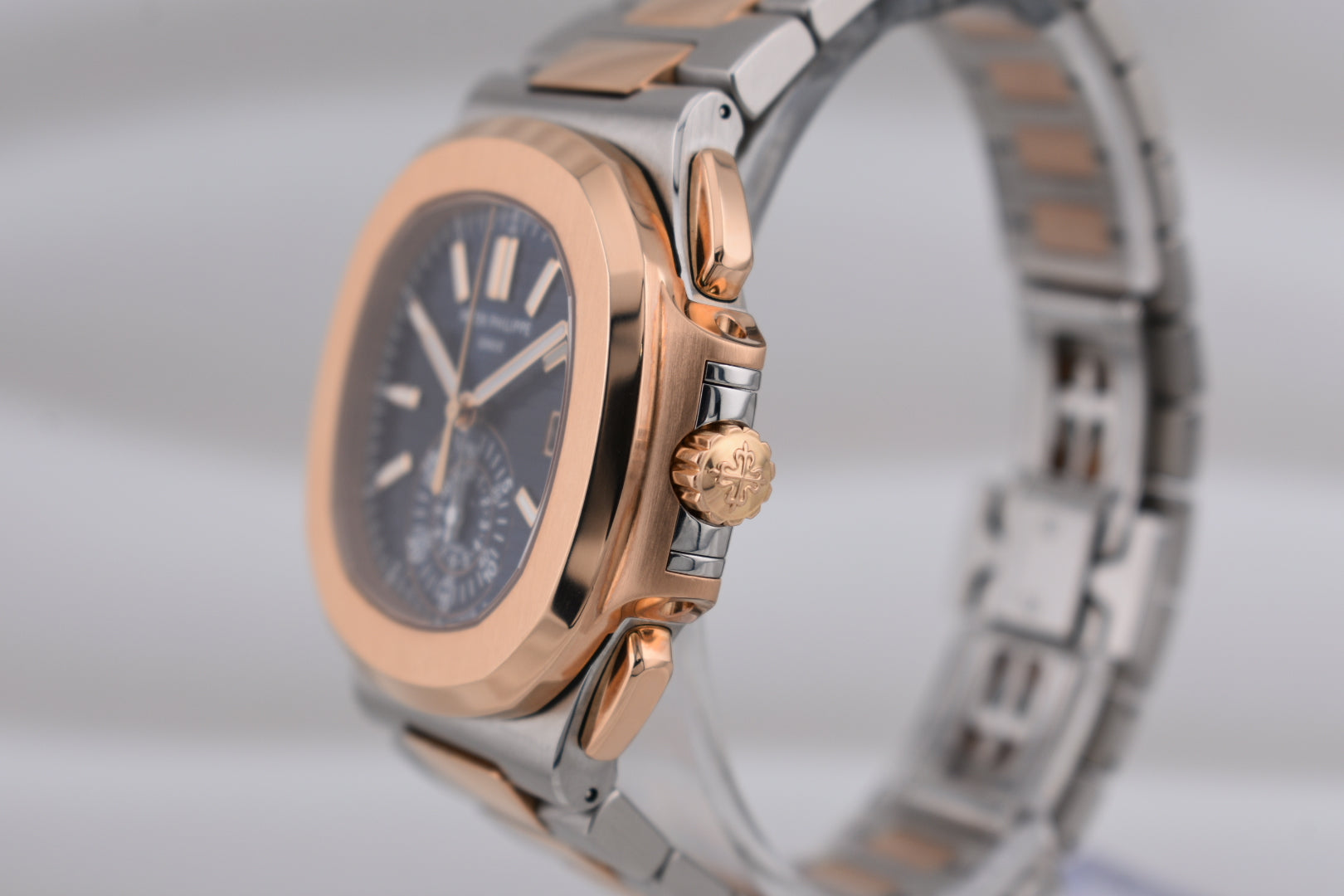 Patek Philippe Nautilus Travel Time Chronograph Blue Dial 5980/1AR-001 2022
