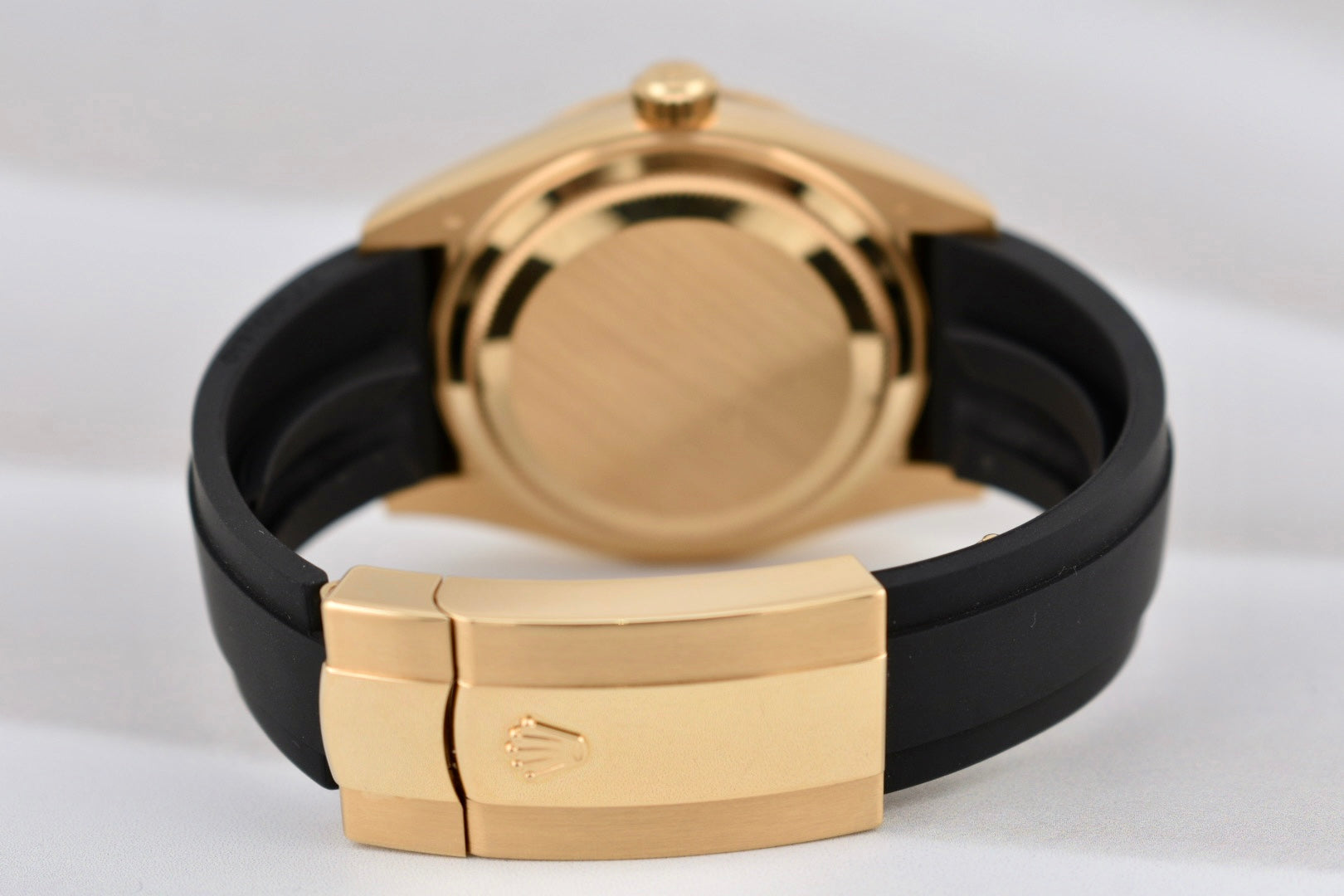 Rolex Sky Dweller Yellow Gold Oysterflex Black Dial 336238 2025