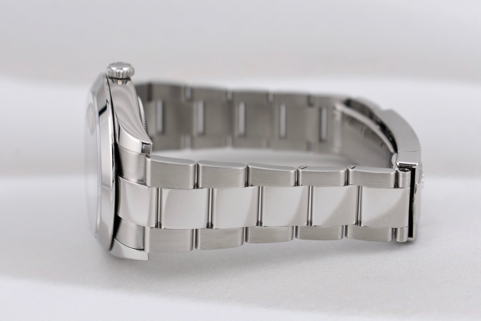 Rolex Datejust 41 Silver Index Dial 126300 2024