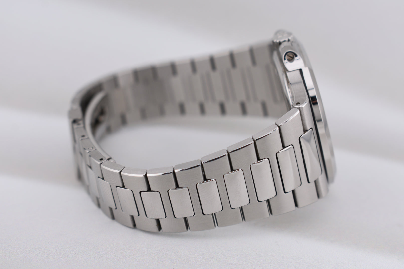 Patek Philippe Nautilus Blue Dial 5711/1A-010 2021