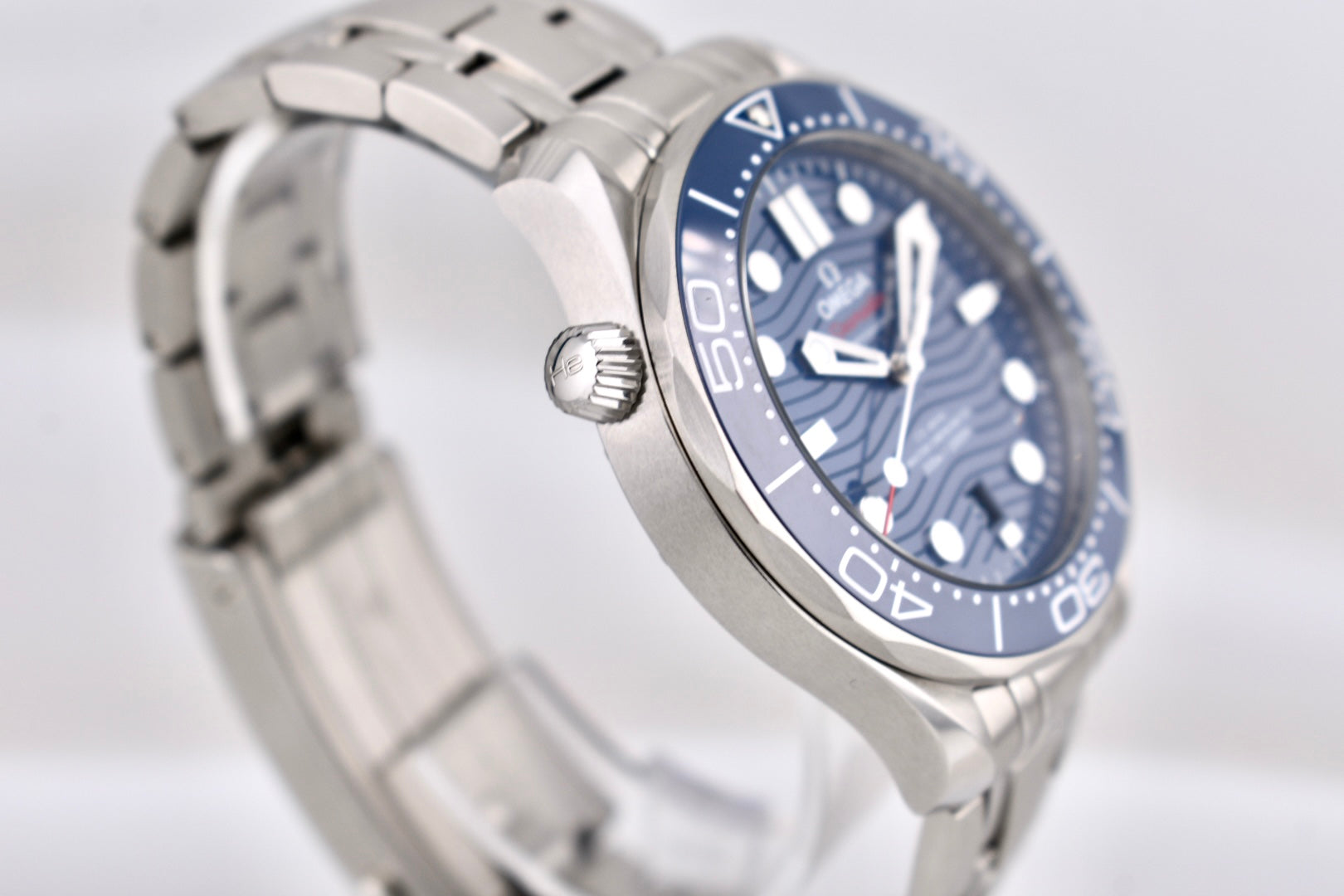 Omega Seamaster Diver 300M Blue Dial 210.30.42.20.03.001 2024