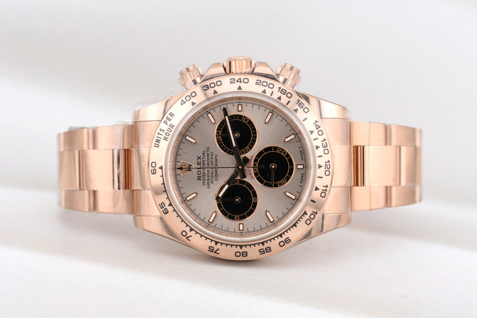 Rolex Daytona Sundust Dial Rose Gold 126505 2025