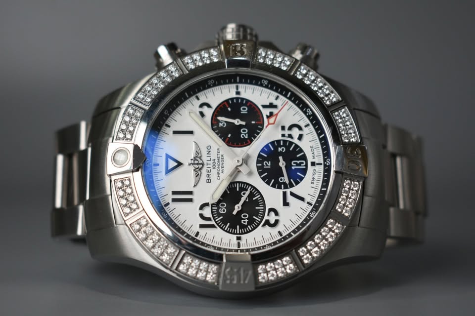 Breitling Avenger B01 Chronograph 45 1 of 25 Limited Edition AB0182 2022