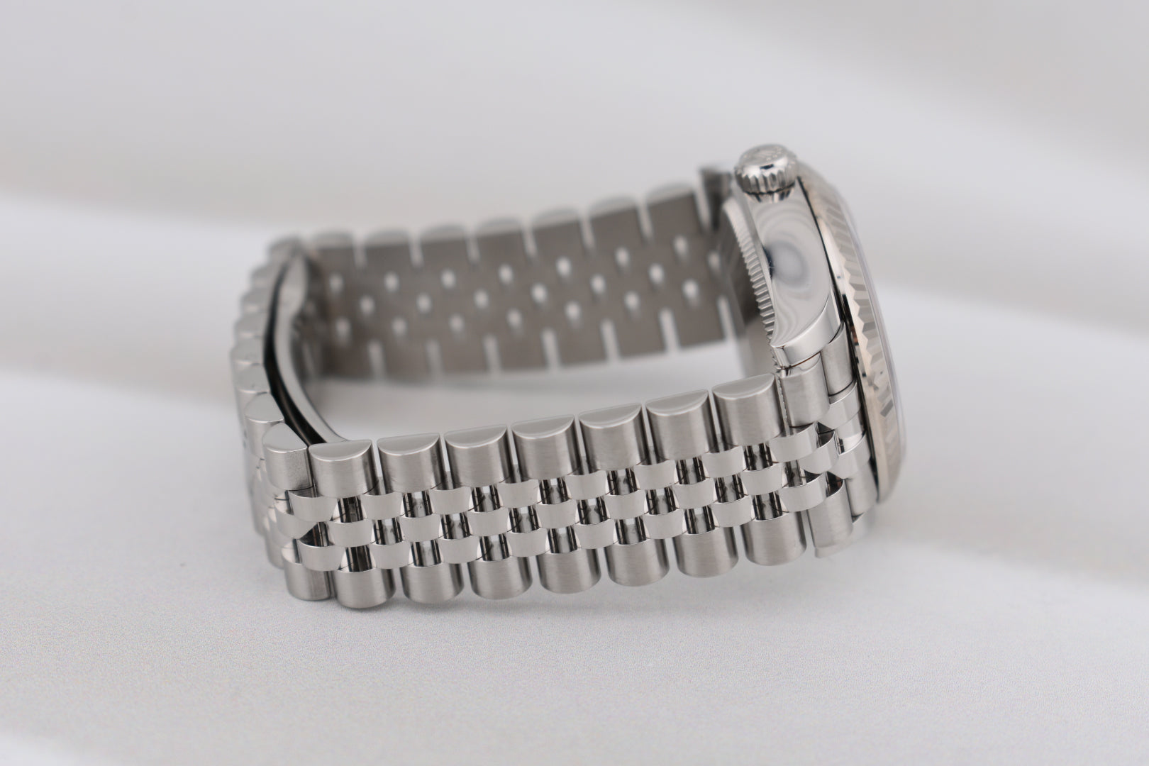 Rolex Datejust 31 Pink Roman Dial Diamond VI Marker 278274 2023