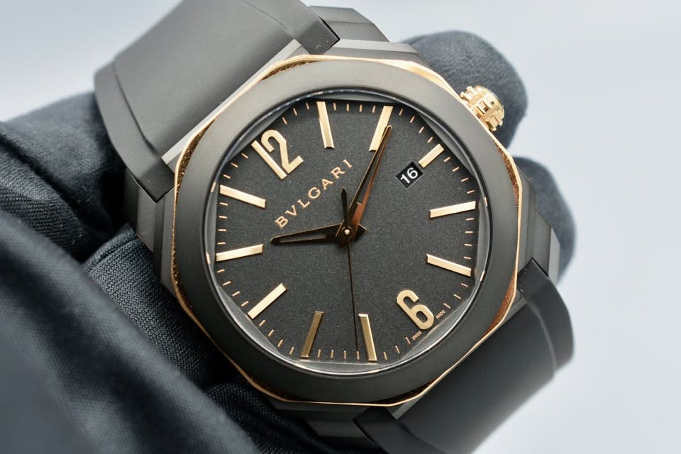 Bulgari Octo Black Dial 103085 2022