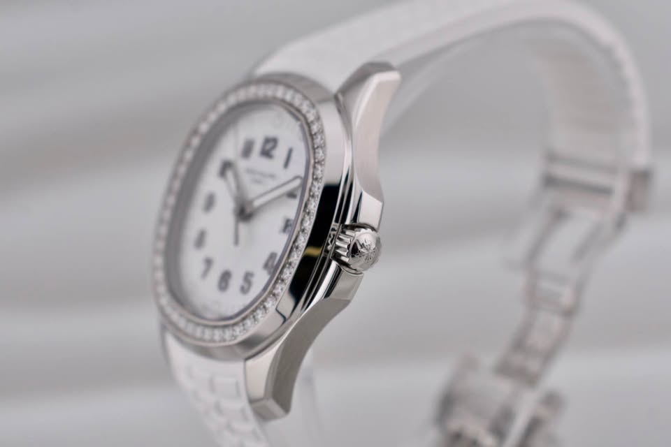 Patek Philippe Aquanaut Luce Factory Diamond Bezel White Dial 5267/200A-010 2022