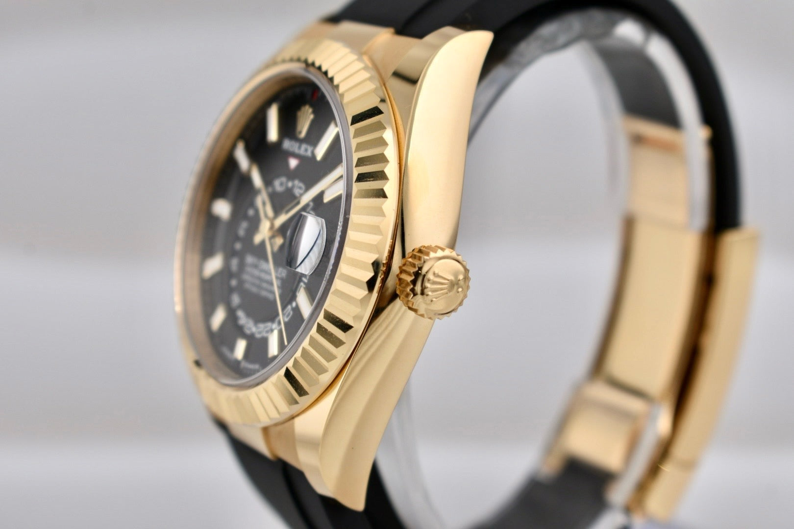 Rolex Sky Dweller Yellow Gold Oysterflex Black Dial 336238 2025