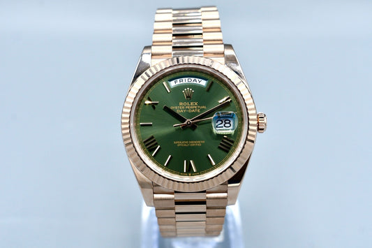 Rolex Day Date 40 Everose Gold Olive Roman Dial 228235 2023