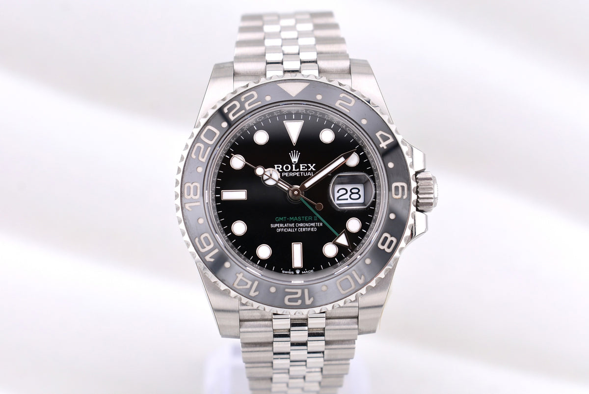 Rolex GMT Master II Bruce Wayne Jubilee Band 126710GRNR 2025
