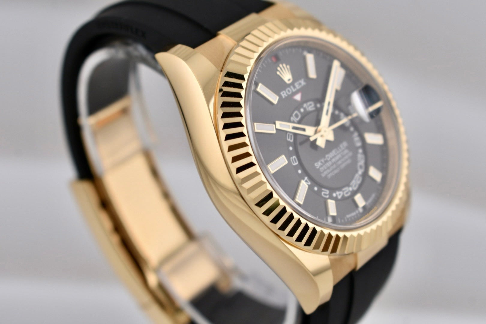 Rolex Sky Dweller Yellow Gold Oysterflex Black Dial 336238 2025
