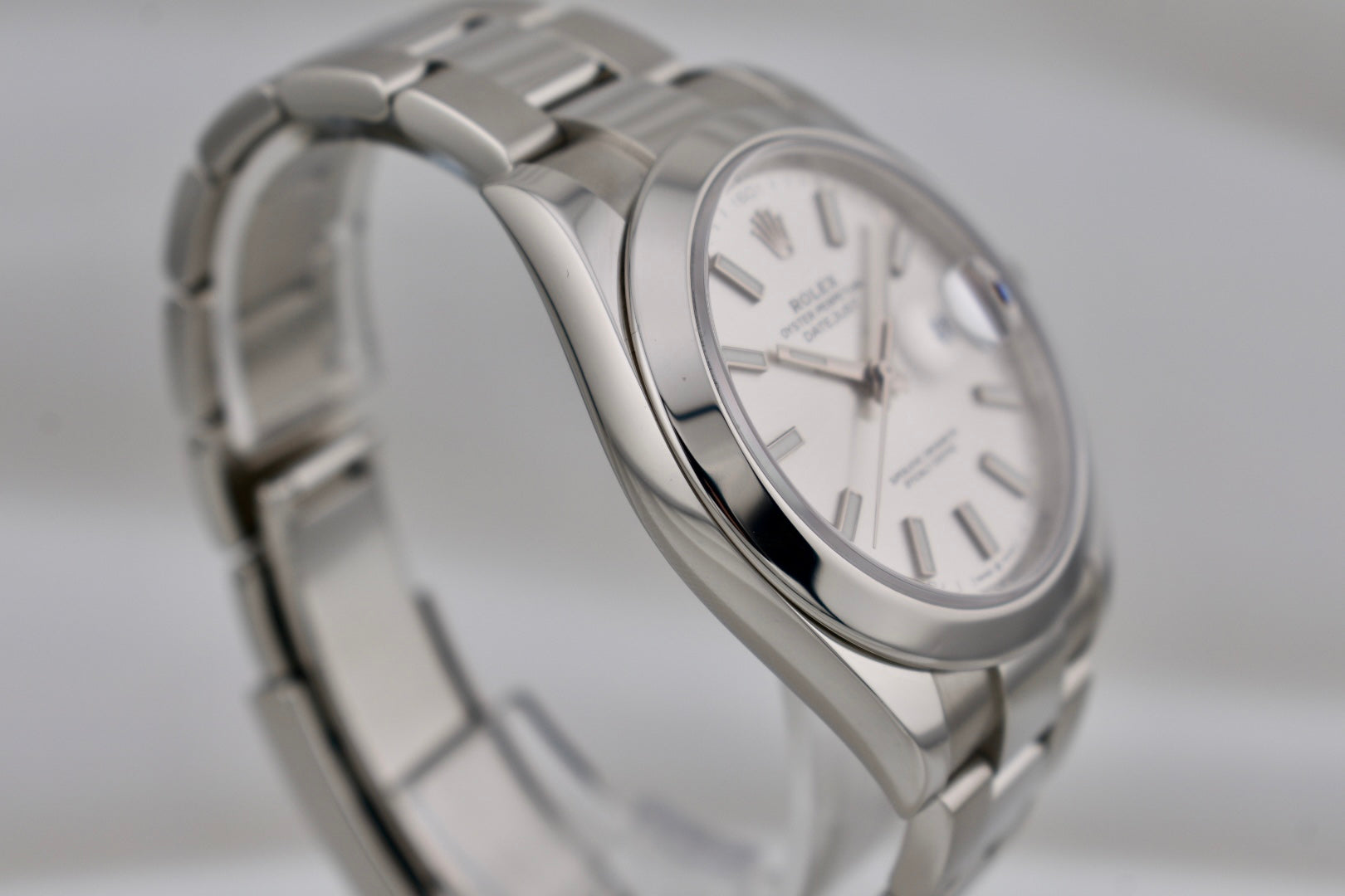 Rolex Datejust 41 Silver Index Dial 126300 2024