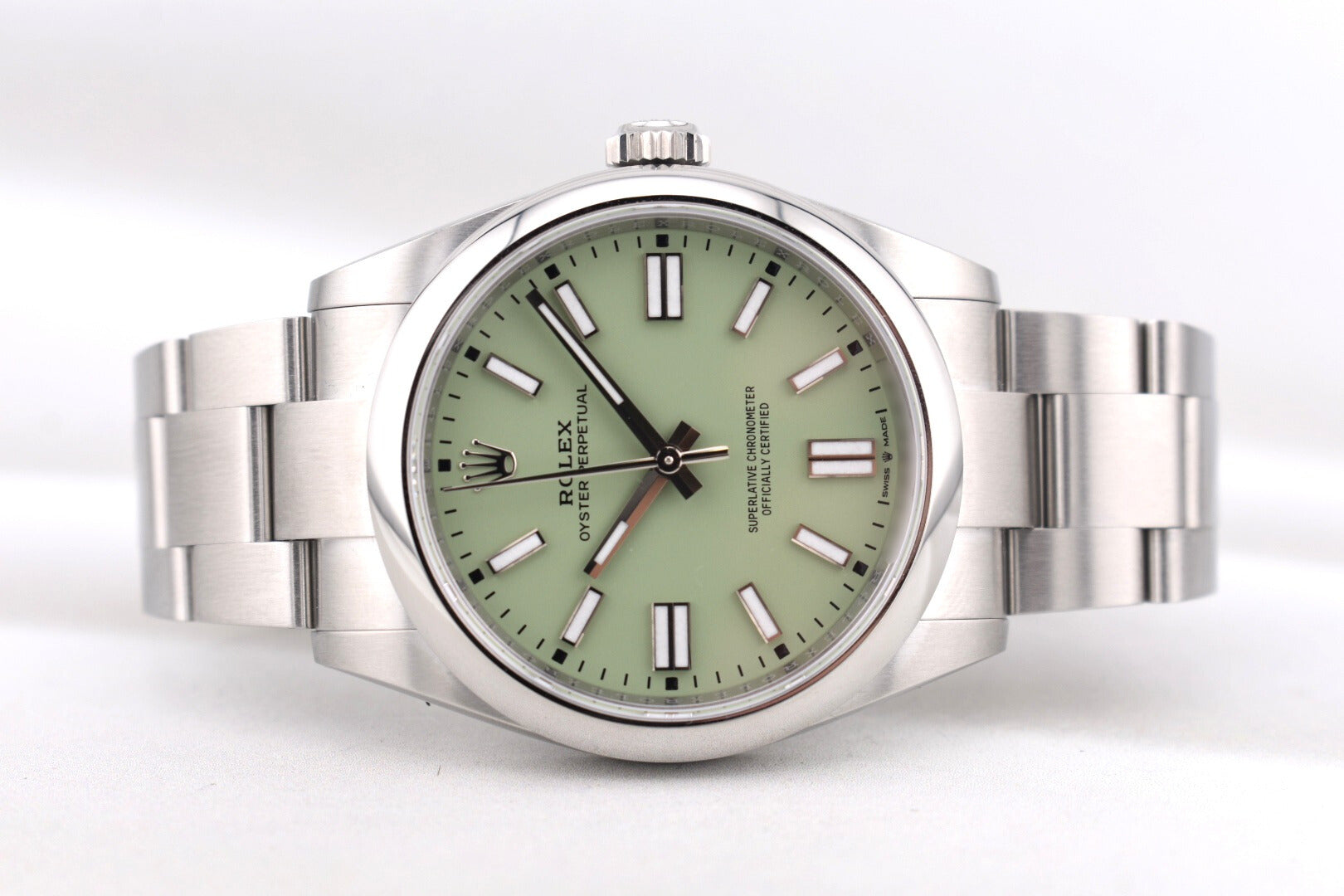 Rolex Oyster Perpetual 41 Pistachio Dial 134300 2026