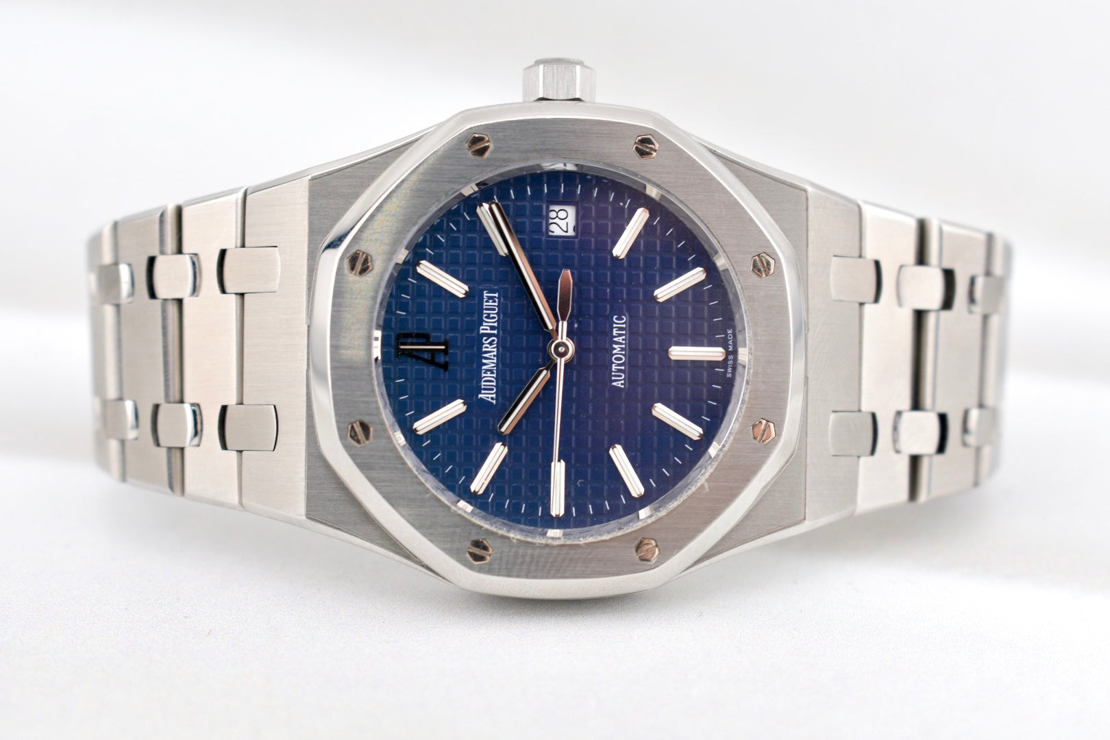 Audemars Piguet Royal Oak Selfwinding Blue Dial 15300ST 39mm