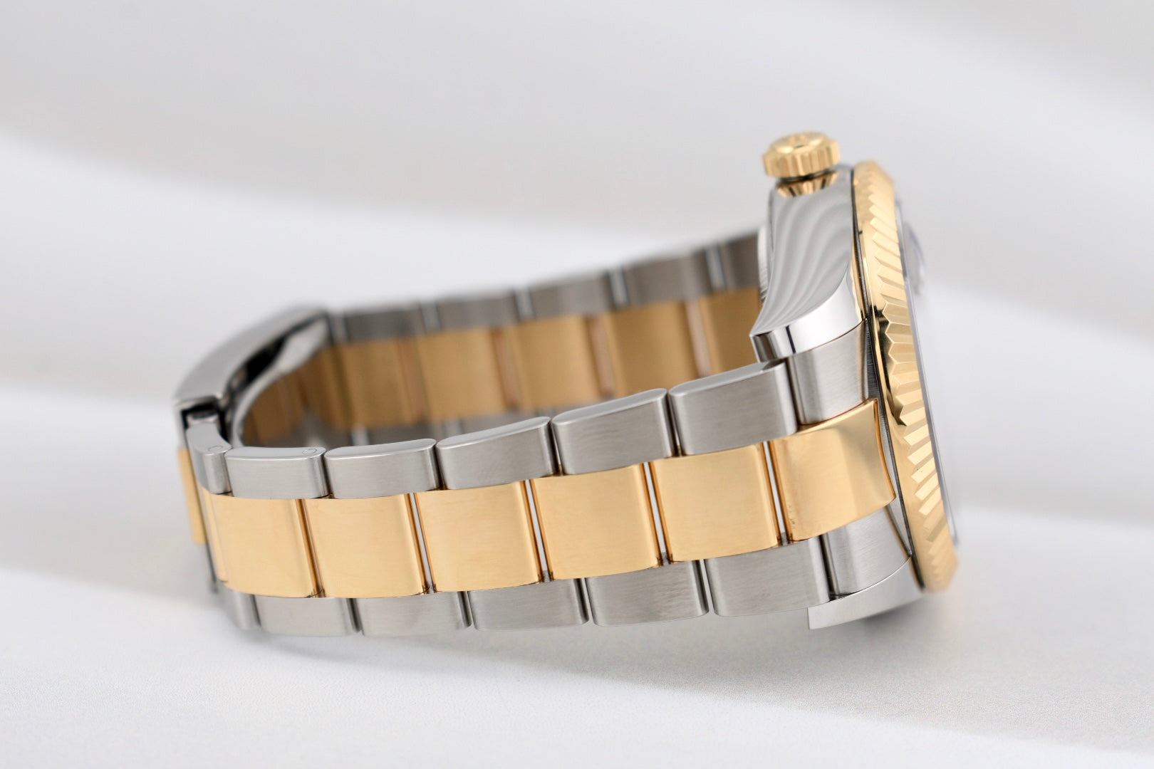 Rolex Sky Dweller Two Tone Yellow Gold Black Dial 326933 2022