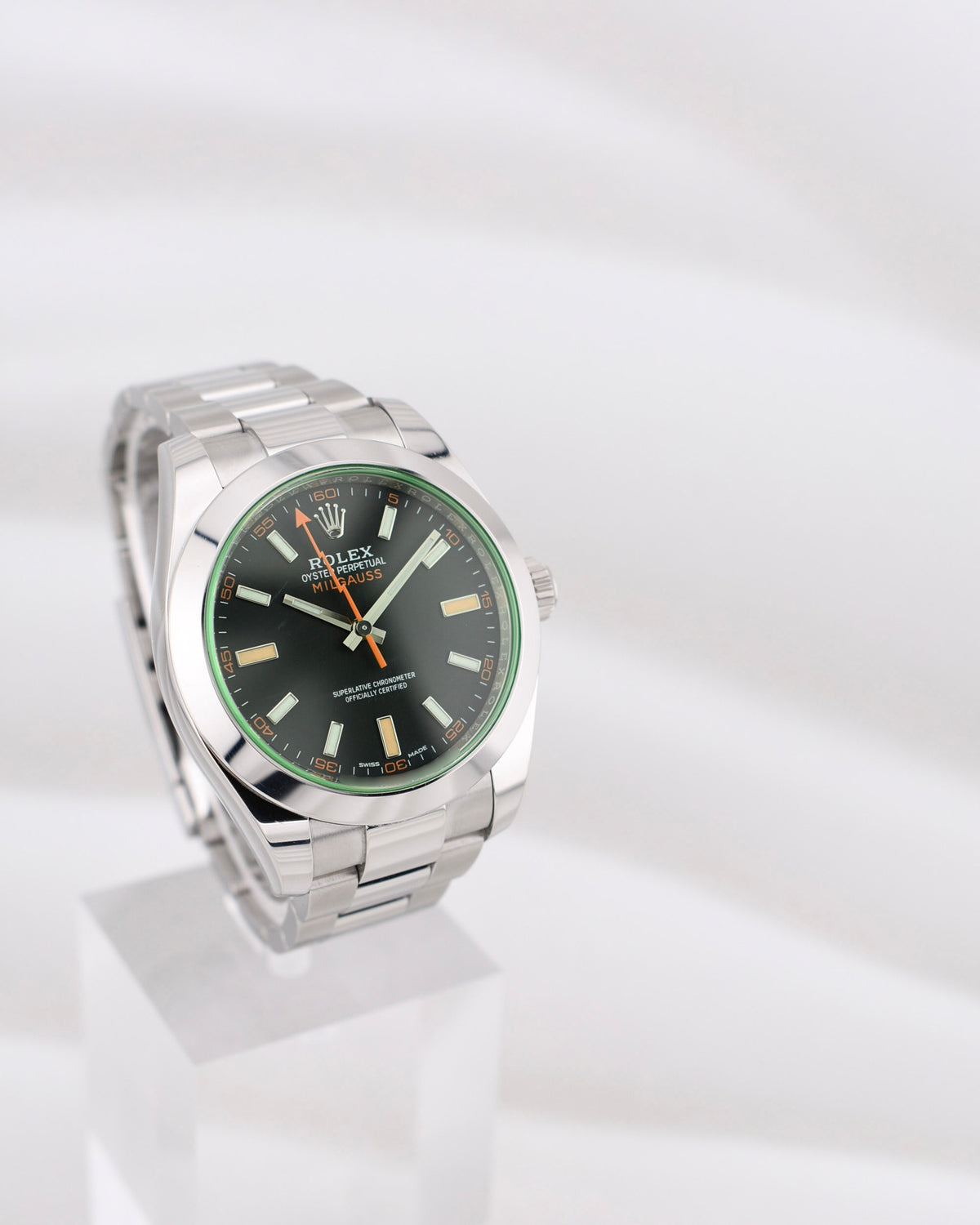 Rolex Milgauss Black Dial Green Crystal 116400GV 2020