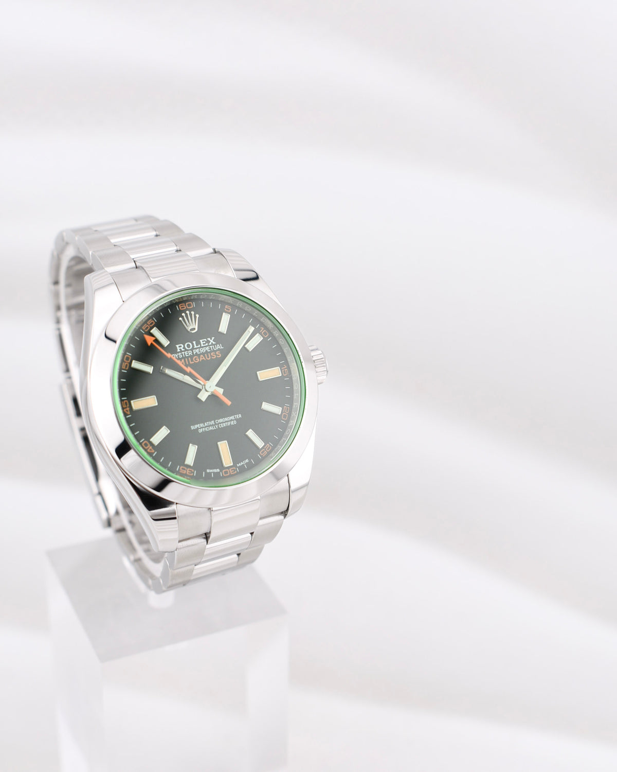 Rolex Milgauss Black Dial Green Crystal 116400GV 2020
