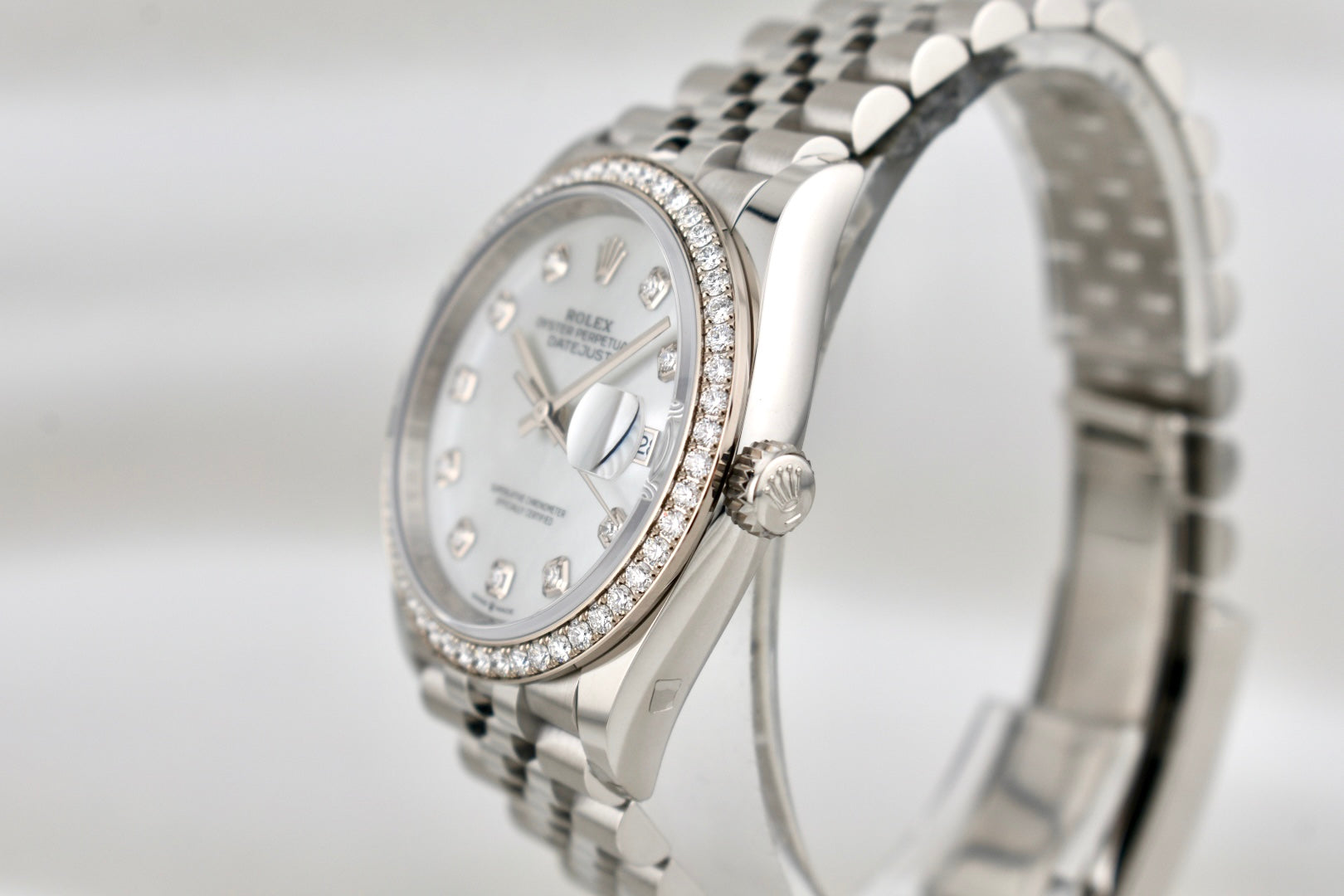 Rolex Datejust 36 Mother of Pearl Factory Diamond Bezel 126284RBR 2025