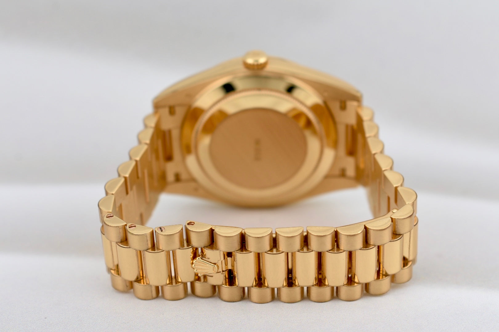 Rolex Day Date 40 ‘Money Green’ Dial Factory Baguette Diamond Bezel 228348TBR 2024